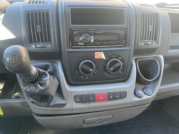 PEUGEOT Boxer 2.2 HDI 335 L2H2-image-7