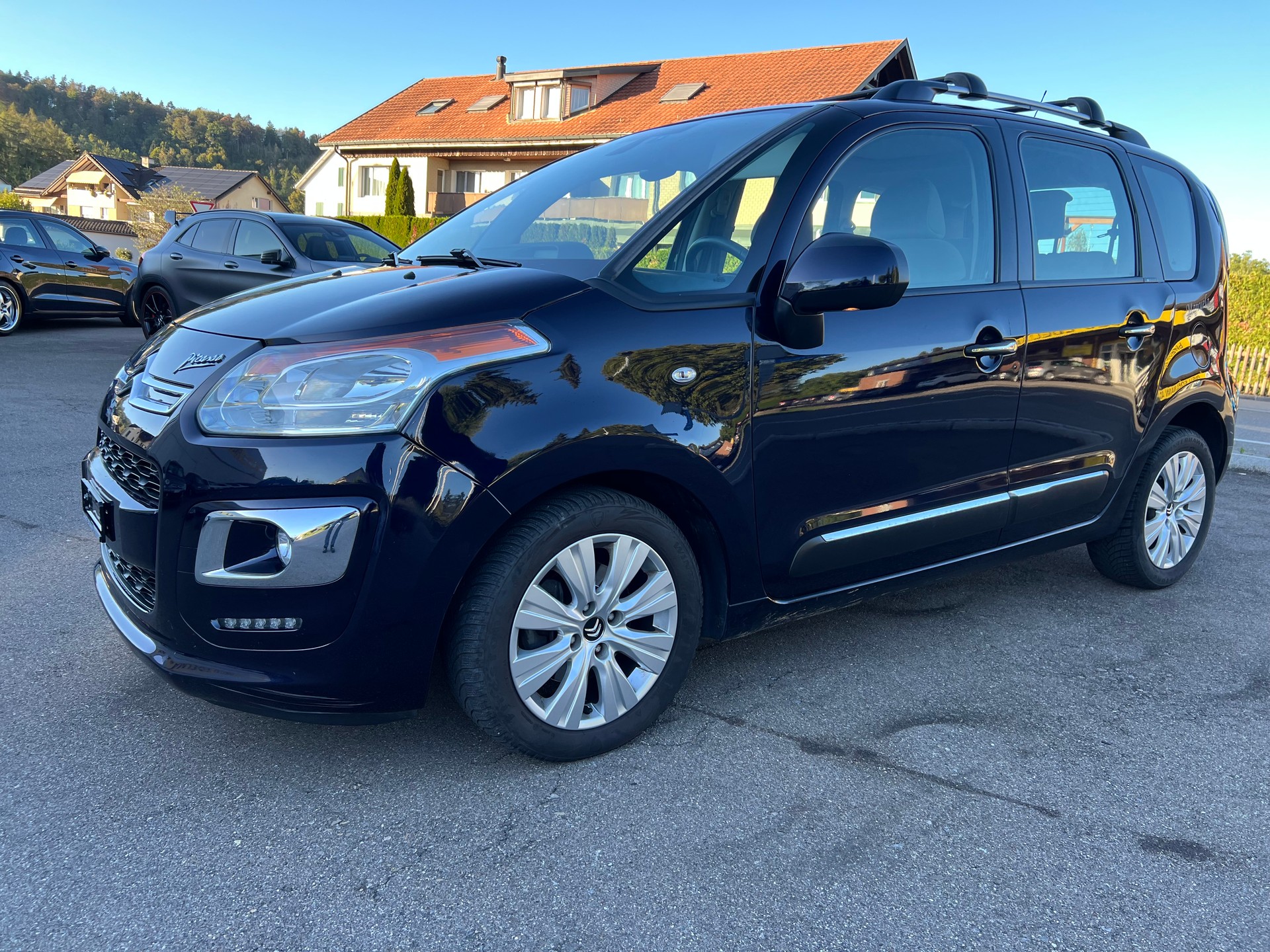 CITROEN C3 Picasso 1.2 Pure Tech Exclusive-image-0