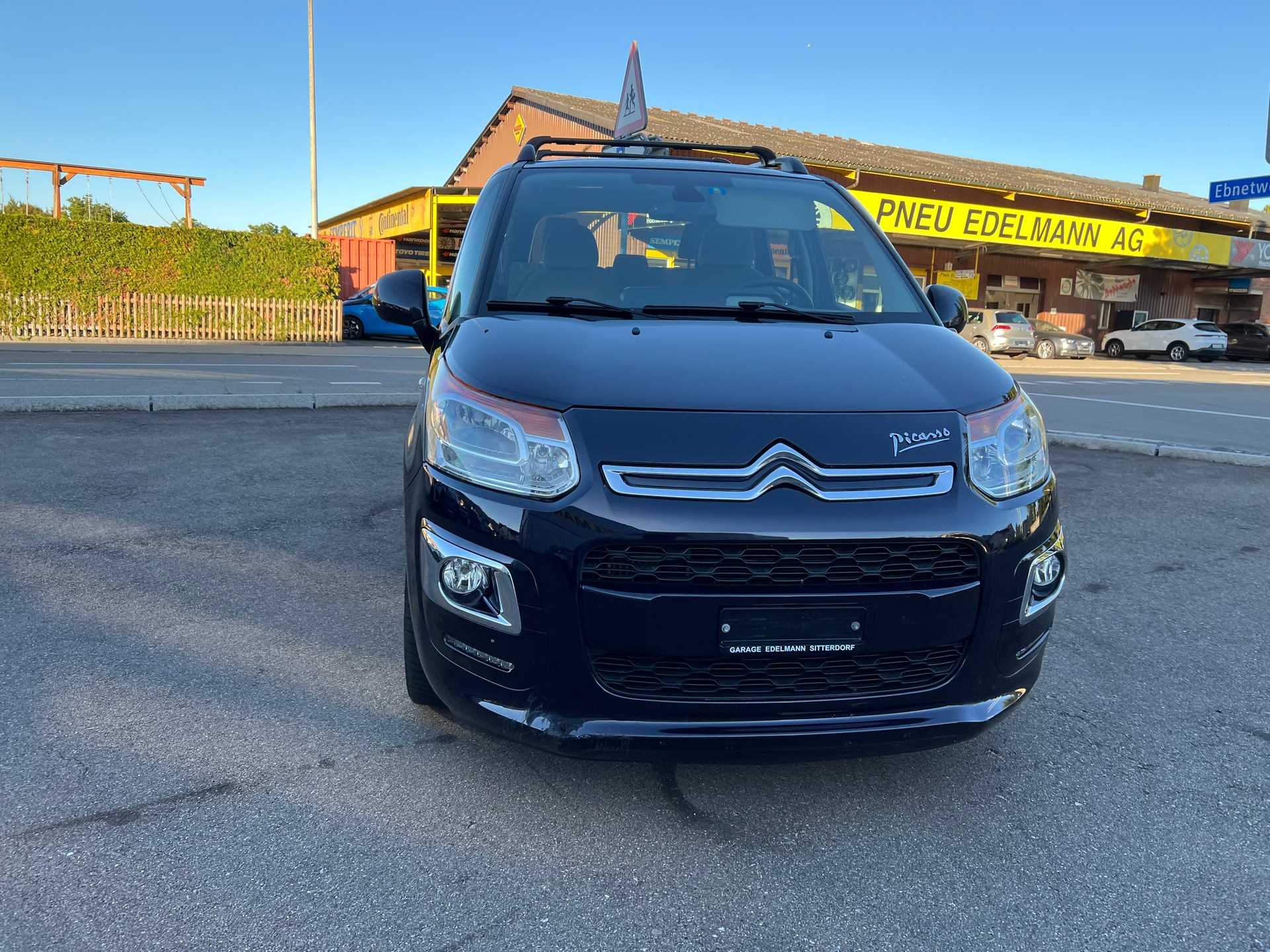 CITROEN C3 Picasso 1.2 Pure Tech Exclusive-image-4
