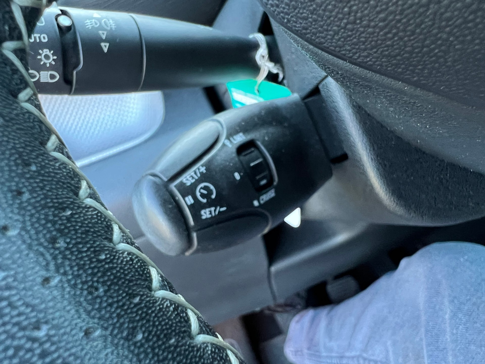 CITROEN C3 Picasso 1.2 Pure Tech Exclusive-image-27