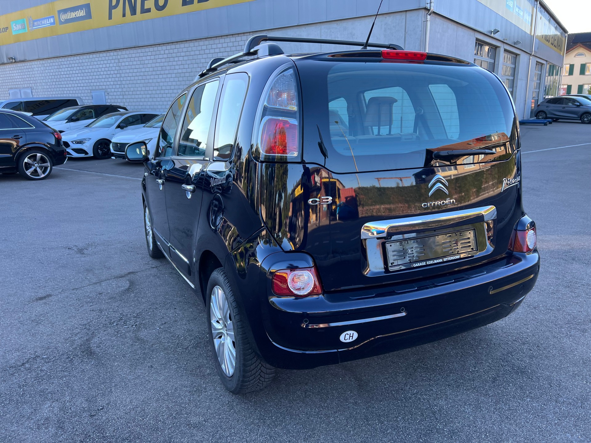 CITROEN C3 Picasso 1.2 Pure Tech Exclusive-image-14