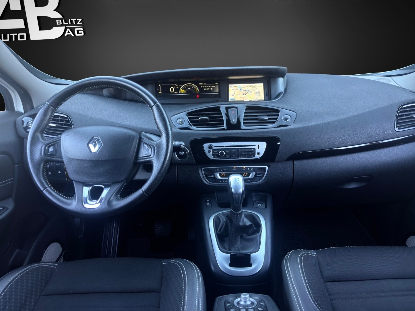 RENAULT Scénic 1.5 dCi Bose EDC-image-10