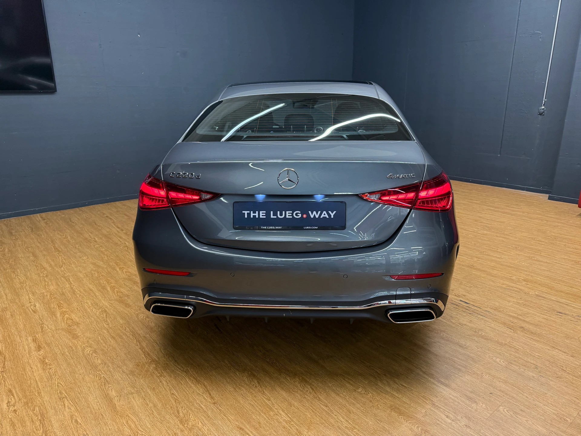MERCEDES-BENZ C 220 d 4M - SwissStar - AMG / DISTRONIC / 360 Grad Kamera / Leder Nappa / Hinterachslenkung-image-15