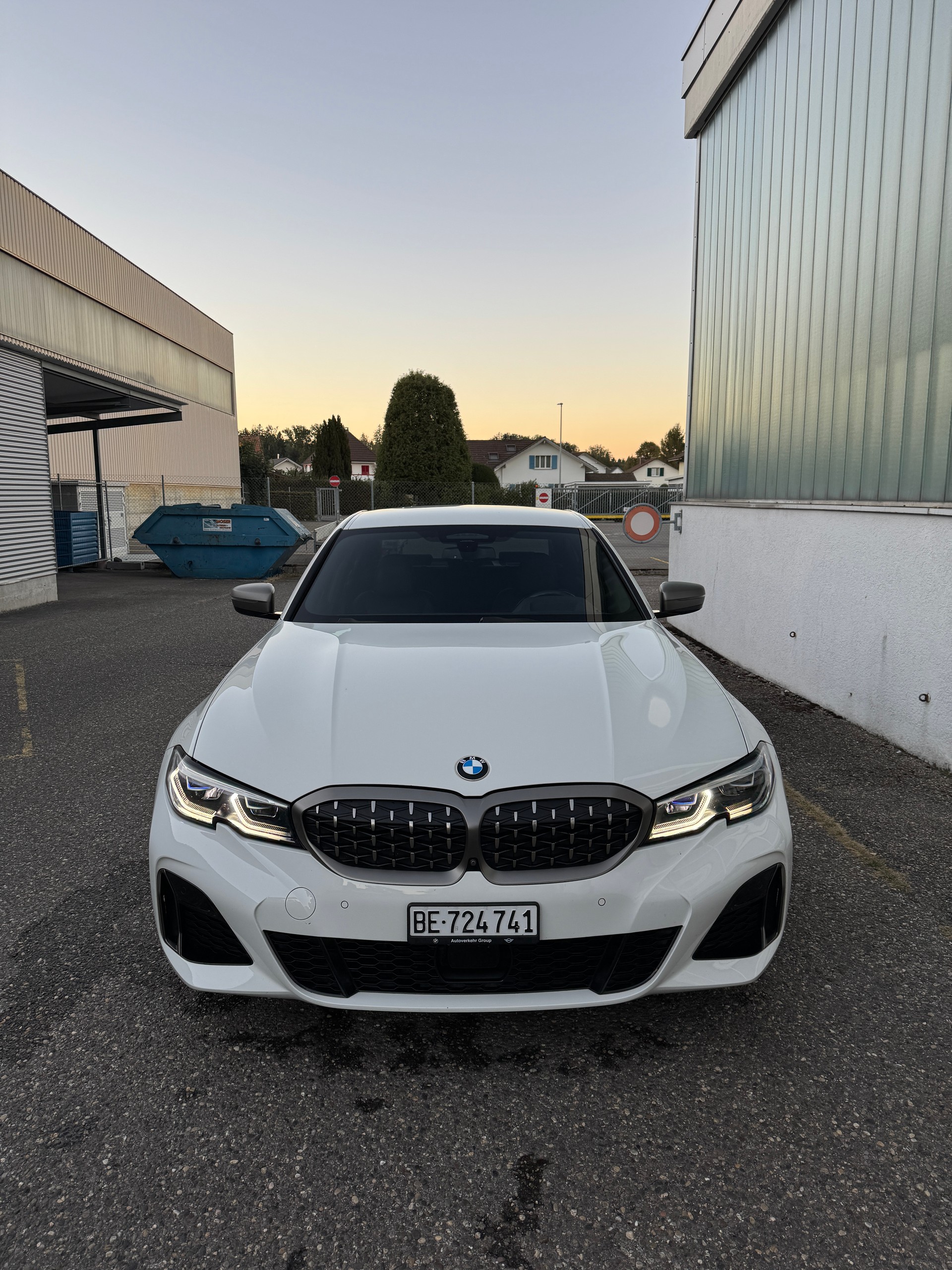 BMW M340d xDrive-image-1