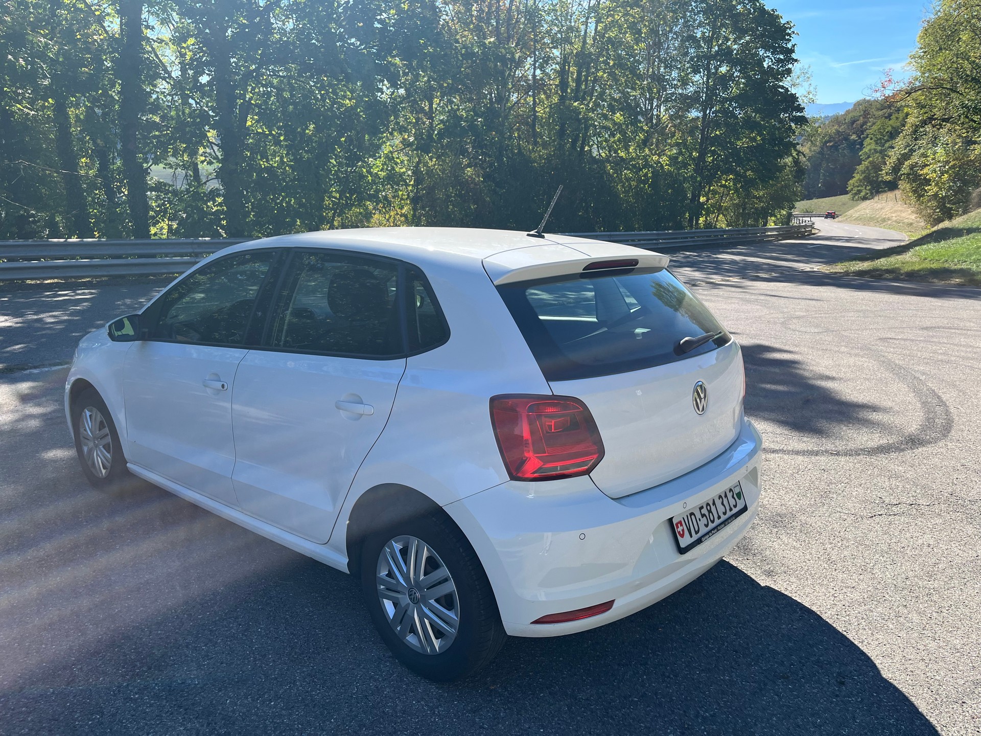 VW Polo 1.0 BMT Trendline-image-3
