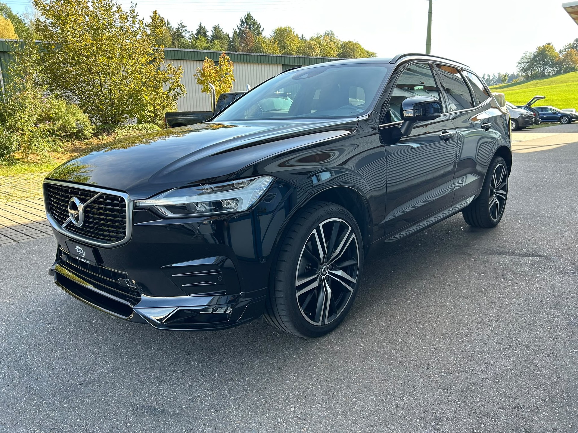 VOLVO XC60 T5 AWD R-Design Geartronic-image-4