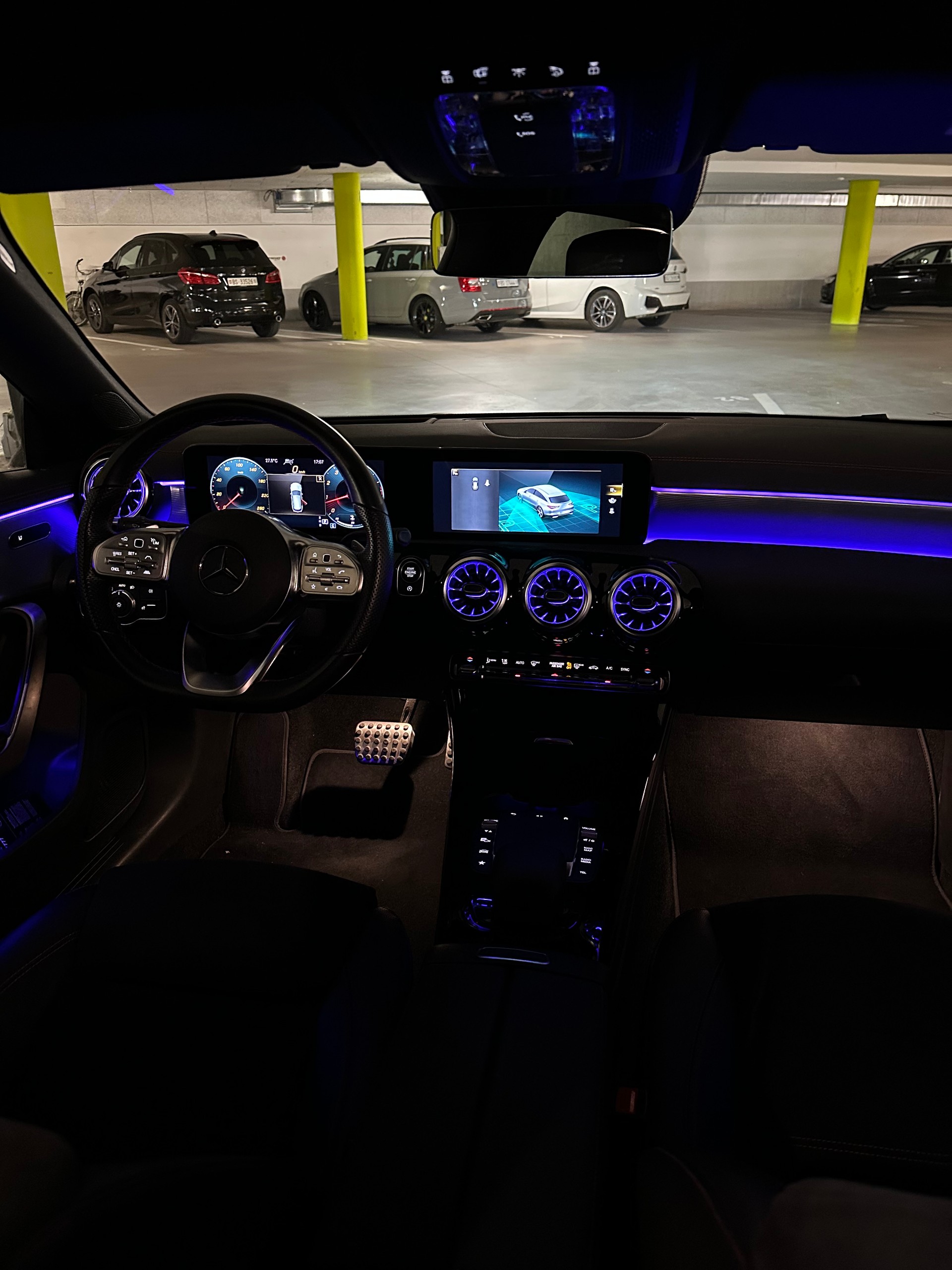 MERCEDES-BENZ CLA 250 AMG Line 4matic-image-5