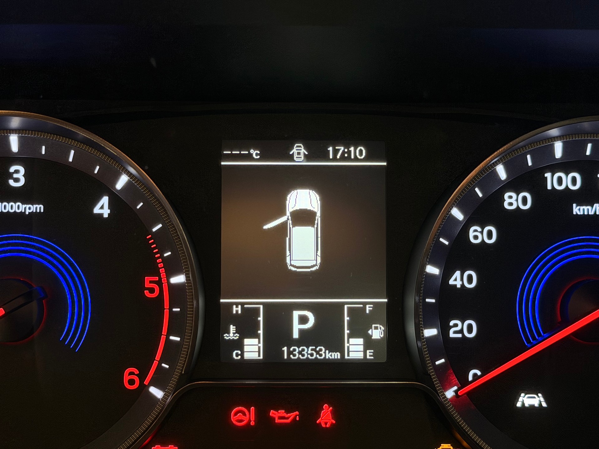 KGM-SsangYong Korando 1.6e Xdi Black Edition 4WD Automat-image-3