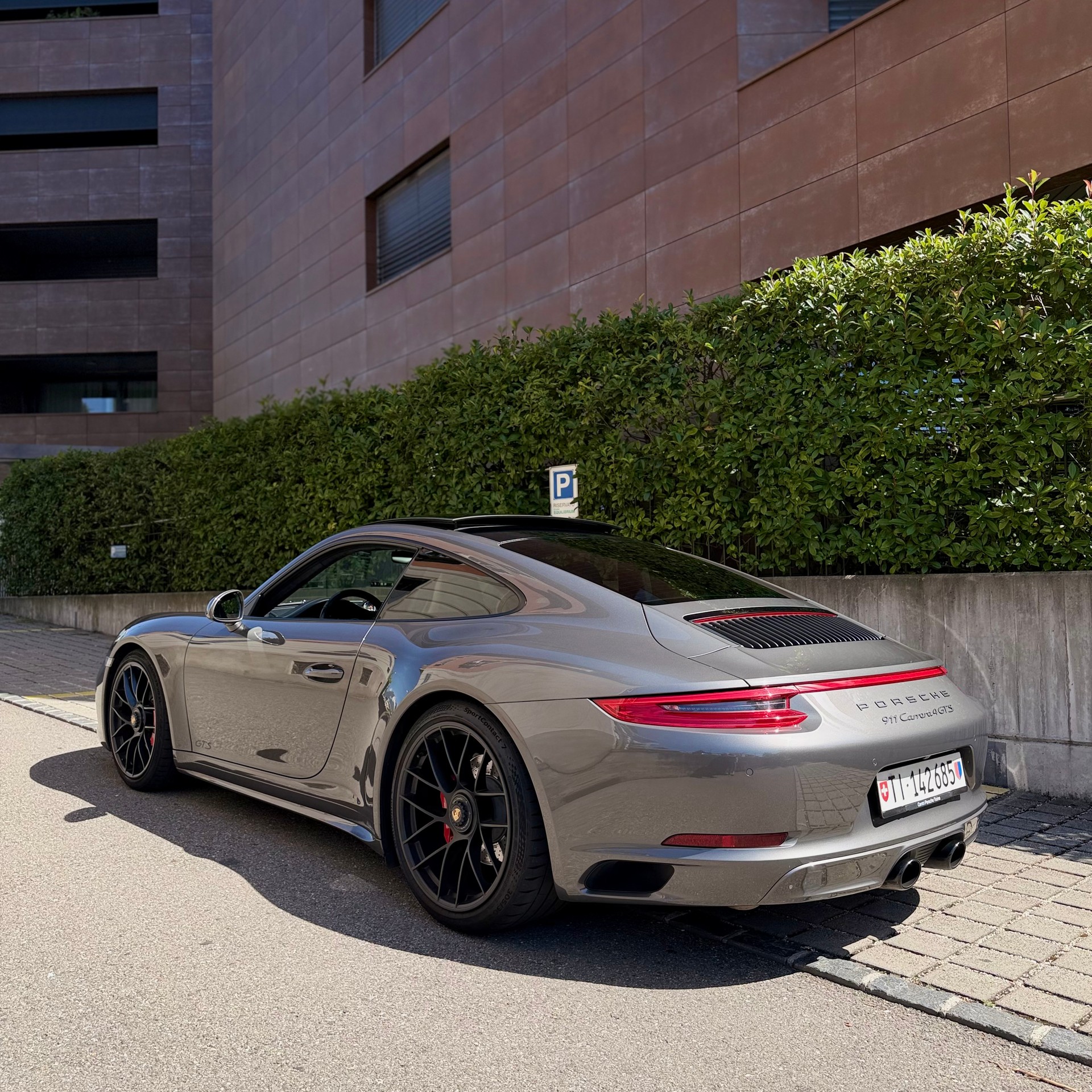 PORSCHE 3.0 Carrera 4 GTS PDK Porsche Approved bis 04.28-image-2