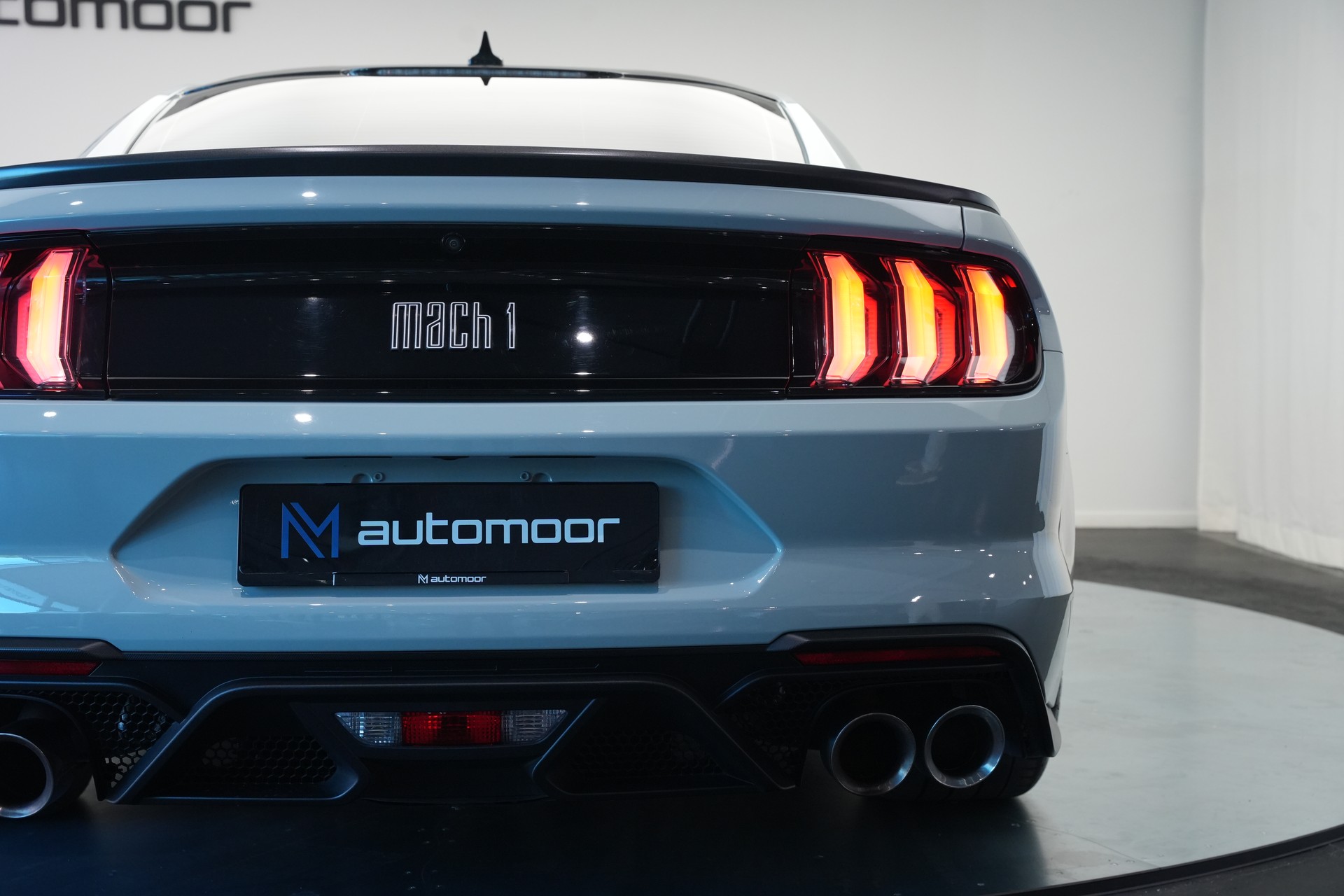 FORD Mustang Fastback 5.0 V8 Mach 1-image-30