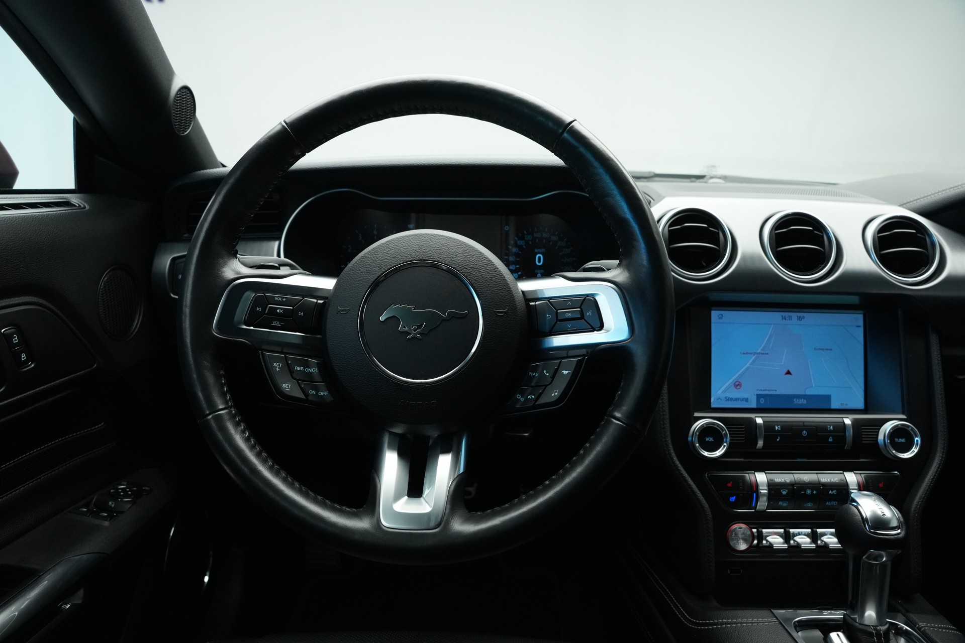 FORD Mustang Fastback 5.0 V8 Mach 1-image-20