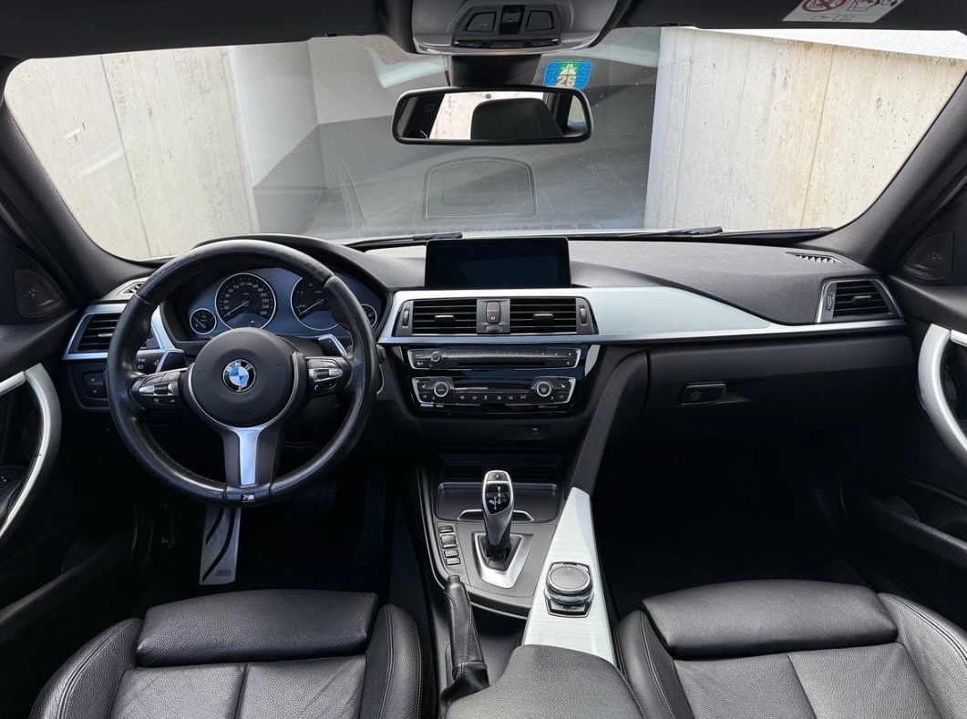 BMW 320d xDrive M-Paket-image-7