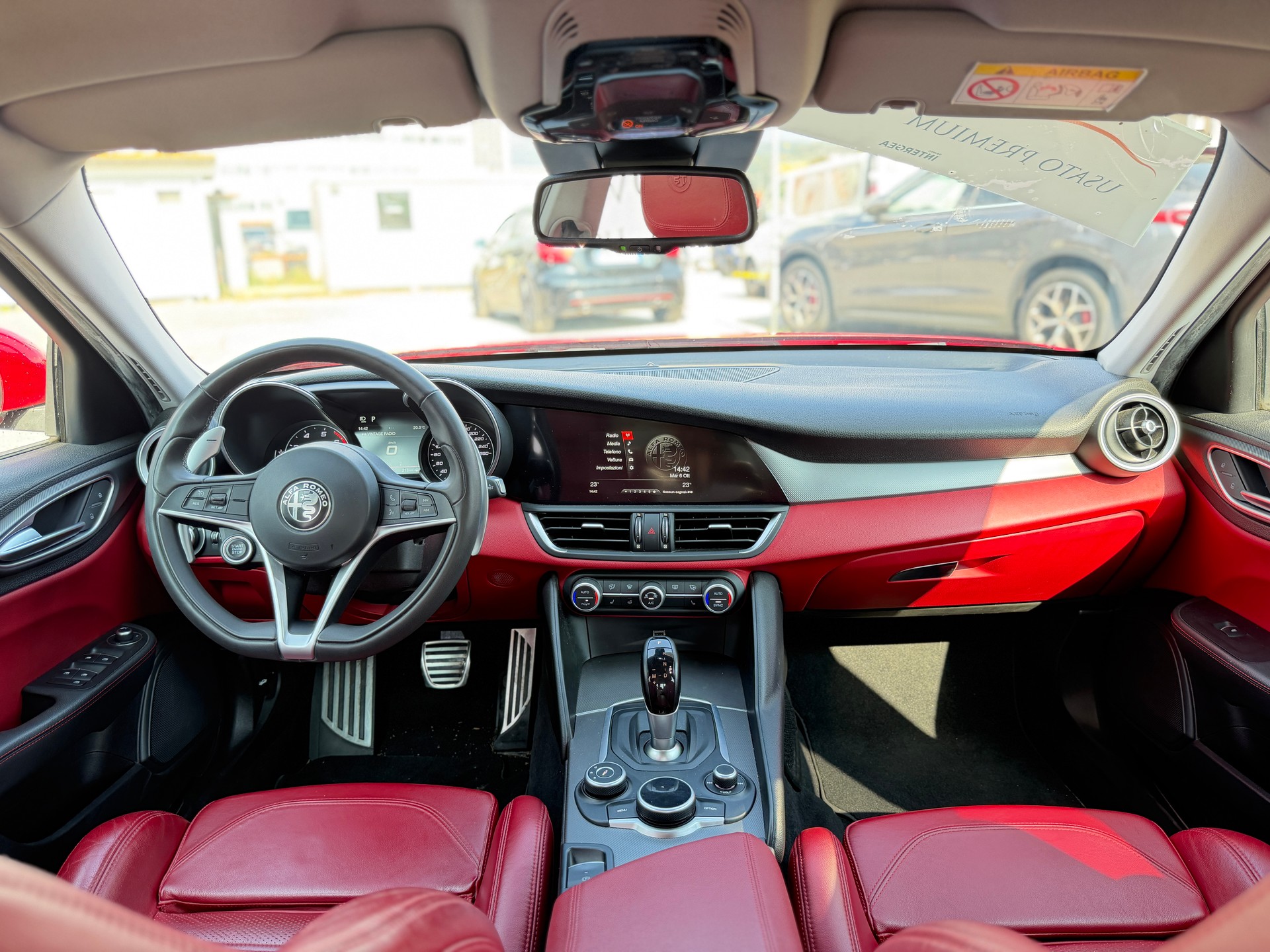 ALFA ROMEO Giulia 2.0 Veloce Q4 Automatic-image-7