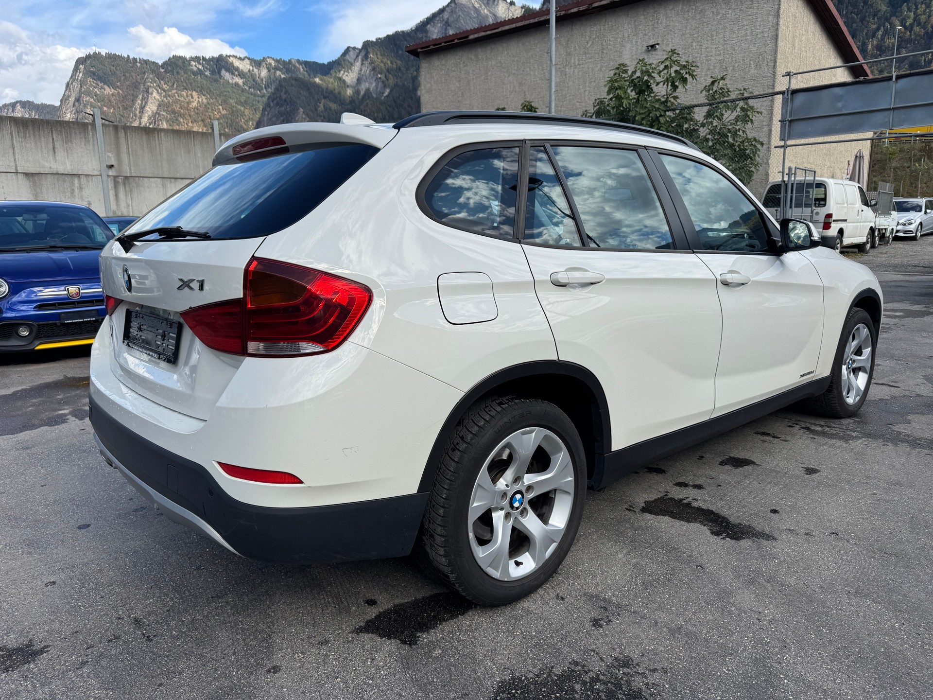 BMW X1 xDrive 18d-image-3