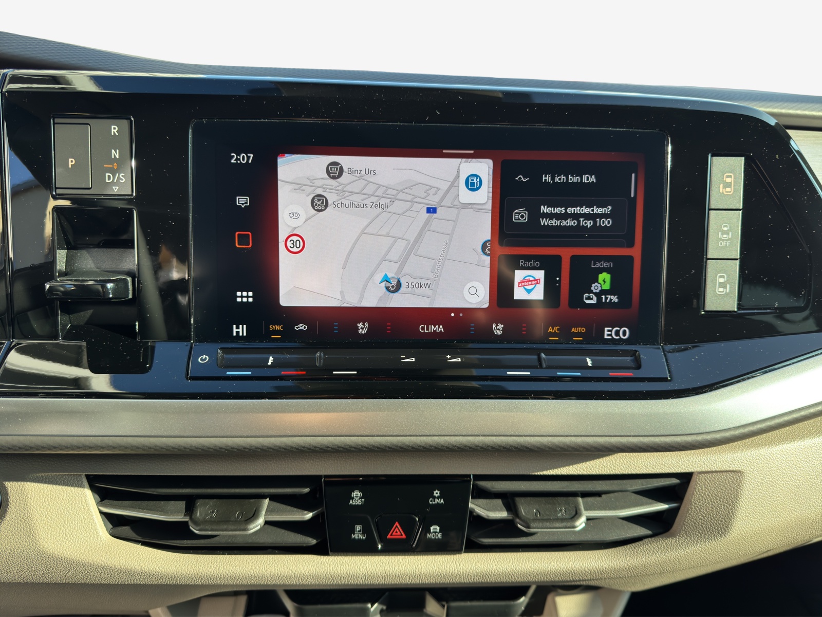 VW Multivan 1.5 eHybrid Life Lang DSG-image-10