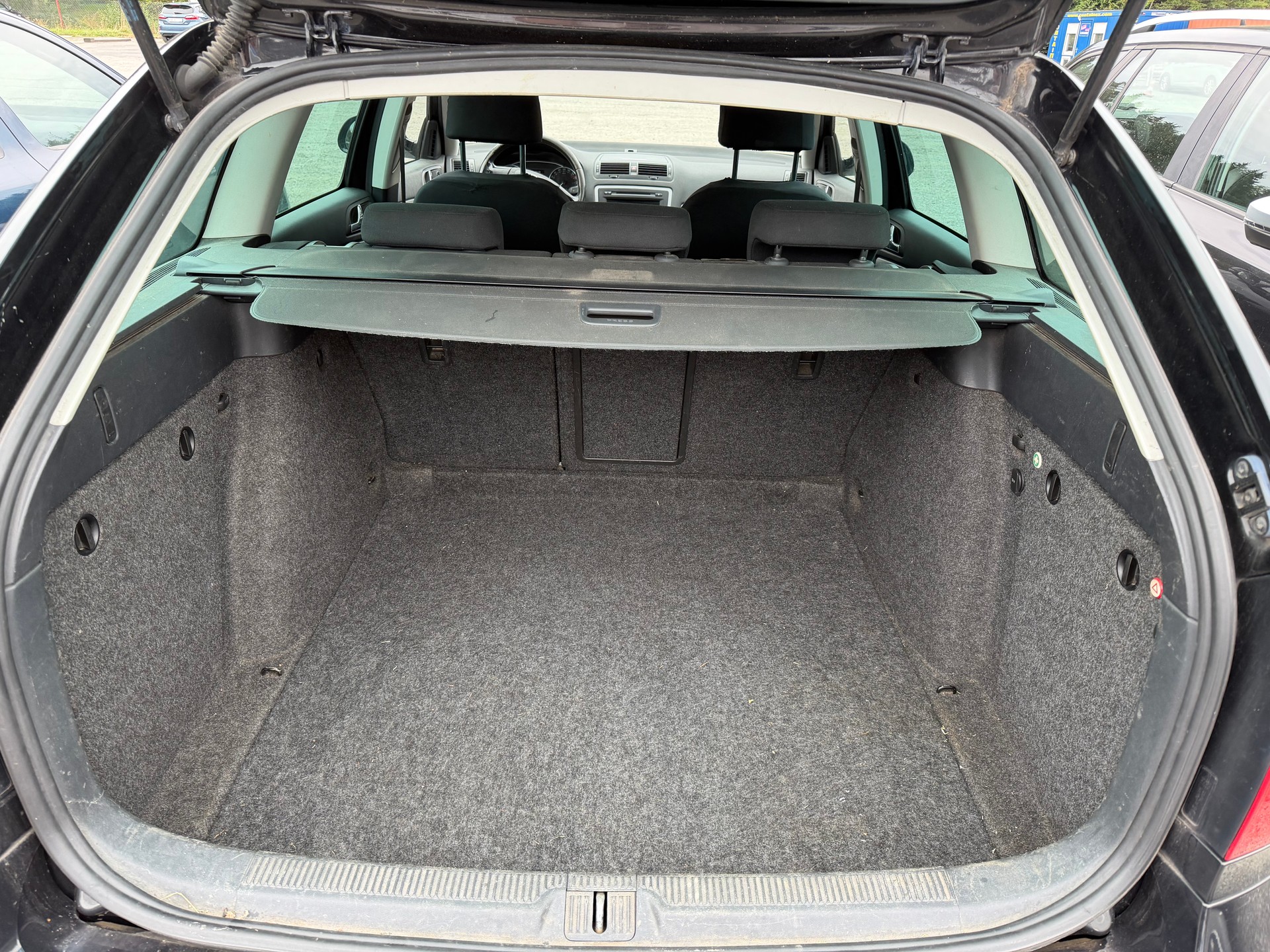 SKODA Octavia Combi 2.0 TDI Ambition 4x4-image-9
