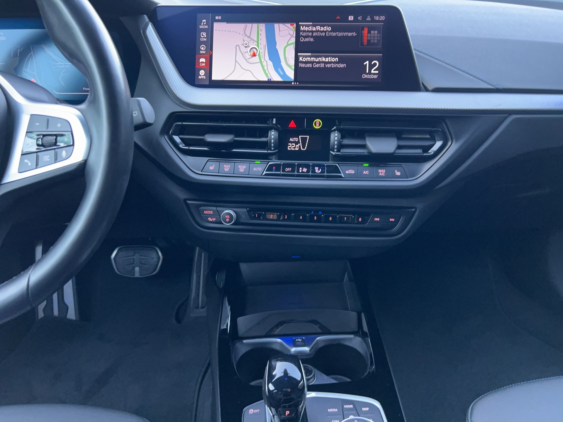 BMW 118i Pure M Sport Steptronic-image-17