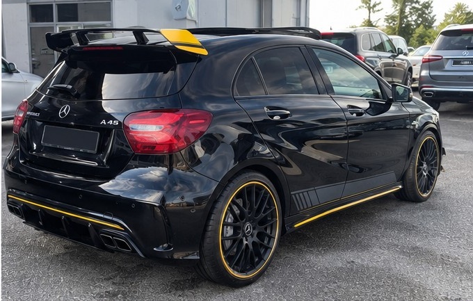 MERCEDES-BENZ A 45 AMG 4m-image-1