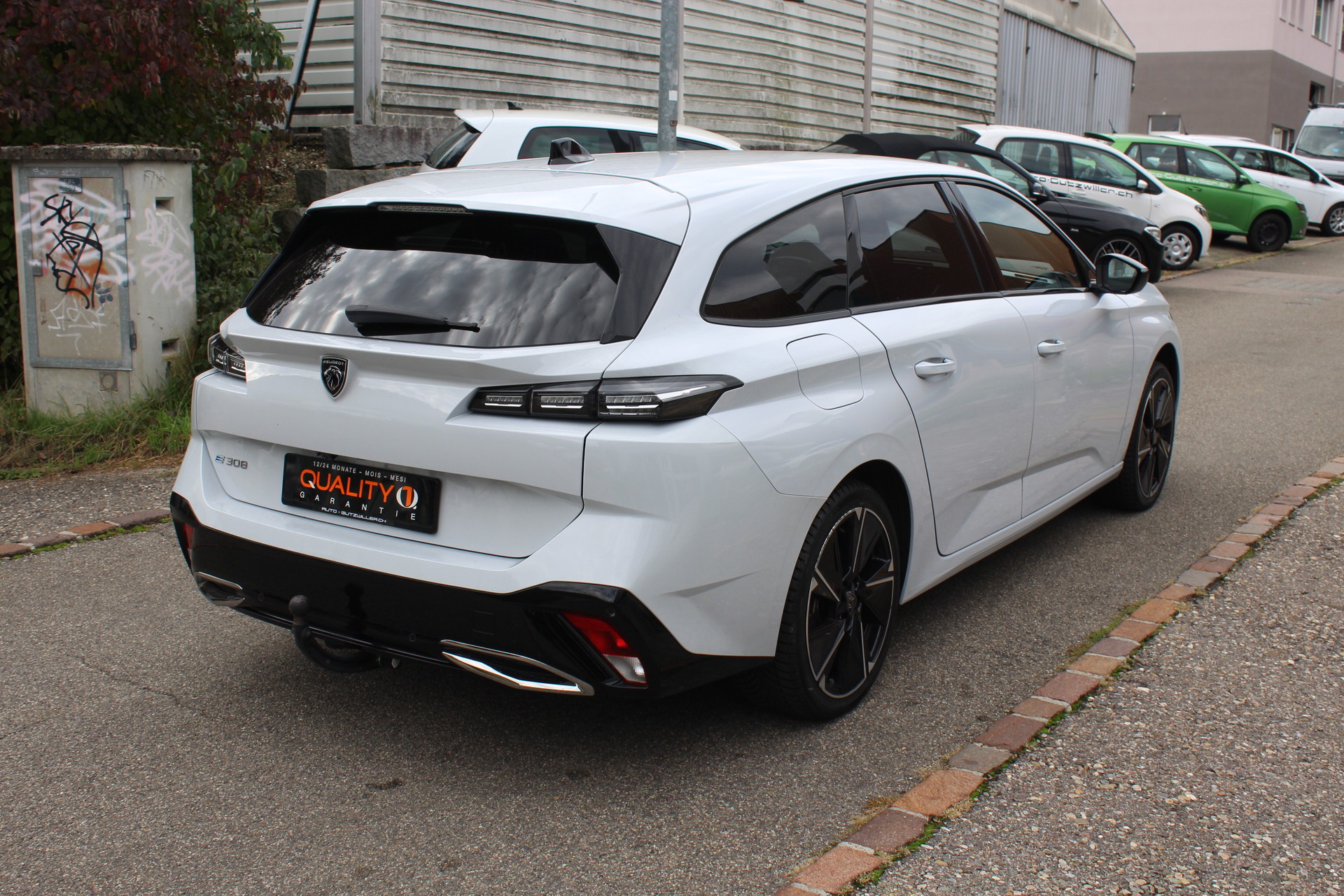 PEUGEOT 308 e SW Allure 54kWh-image-2