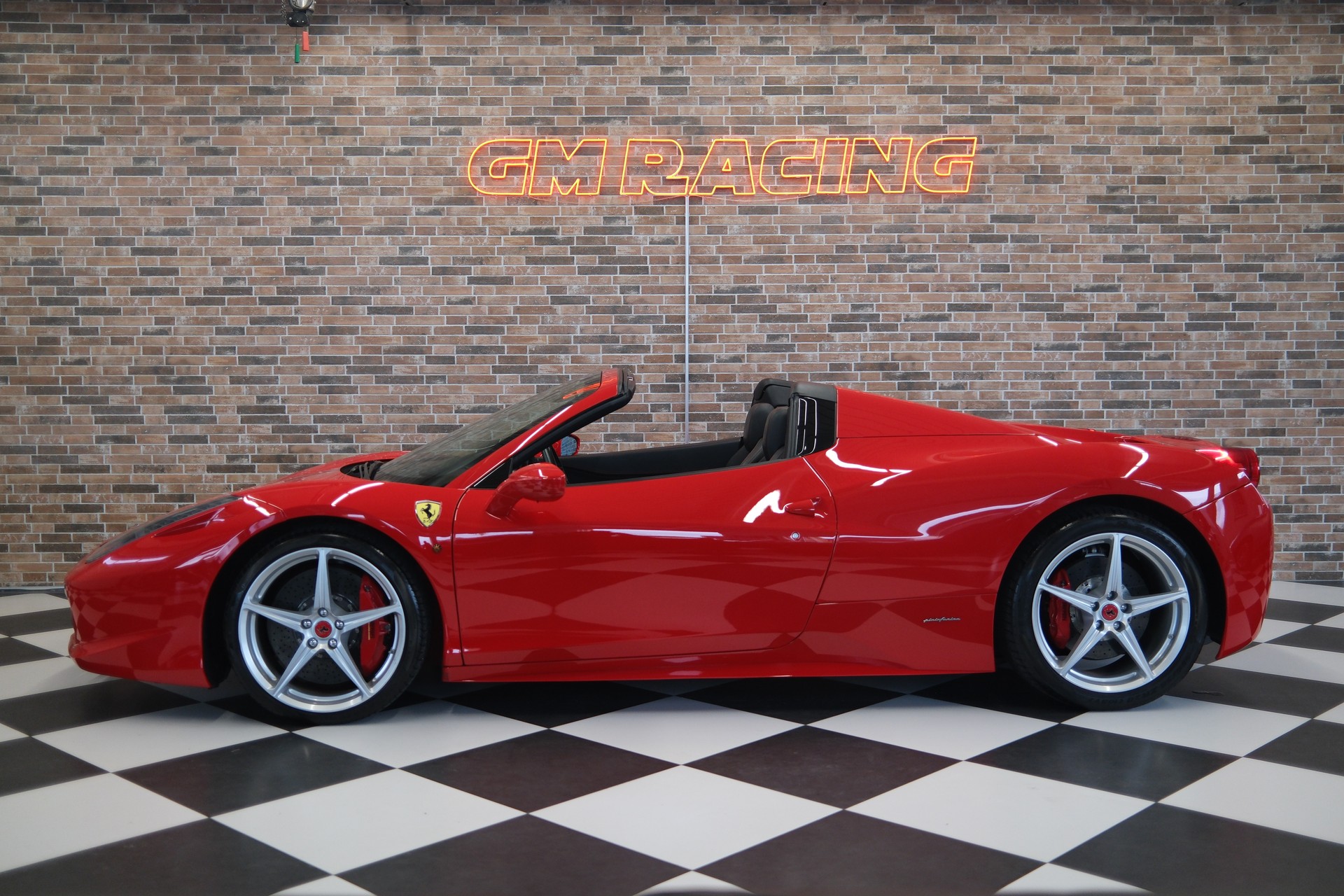 FERRARI 458 Spider Italia 4.5 V8-image-2