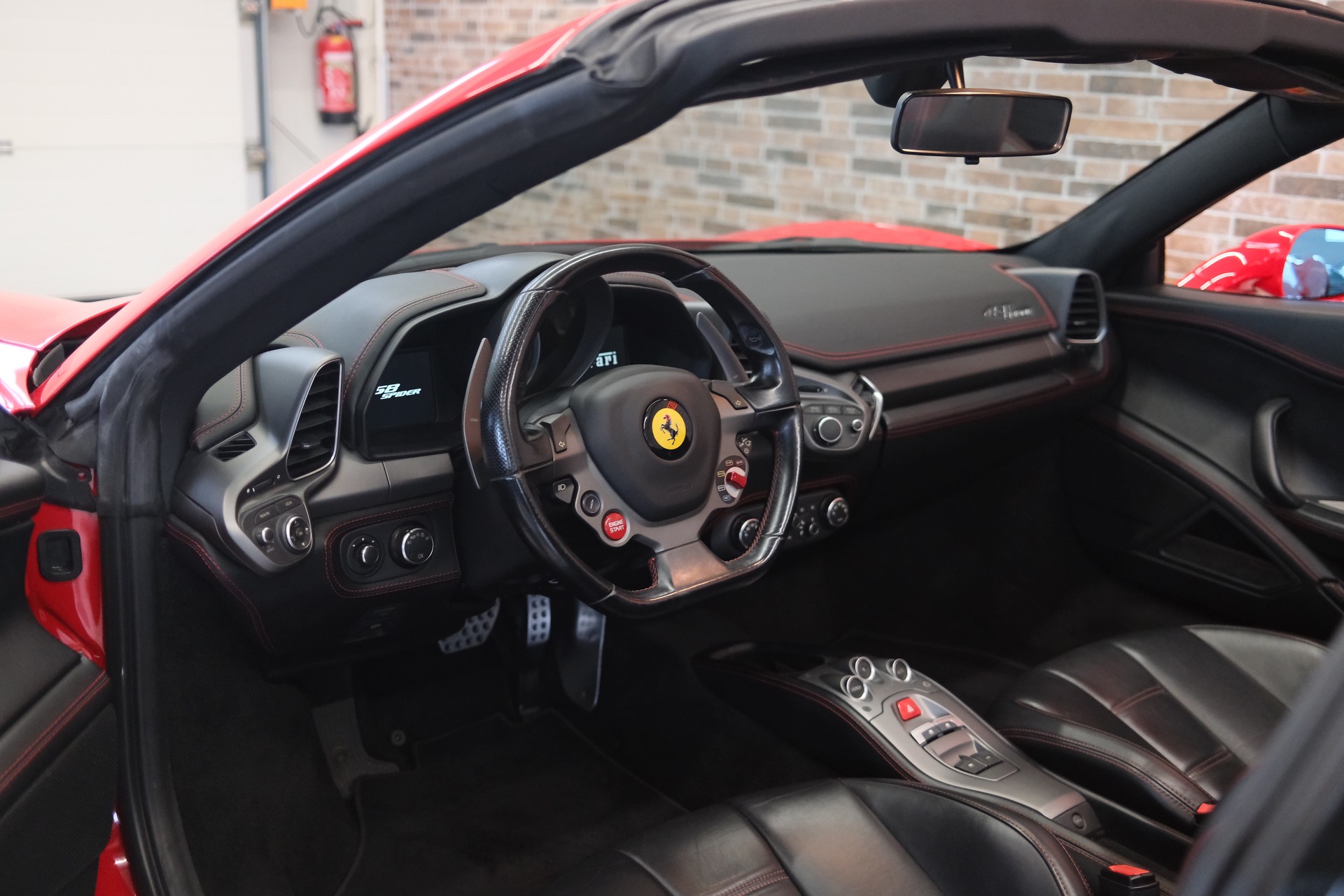FERRARI 458 Spider Italia 4.5 V8-image-11