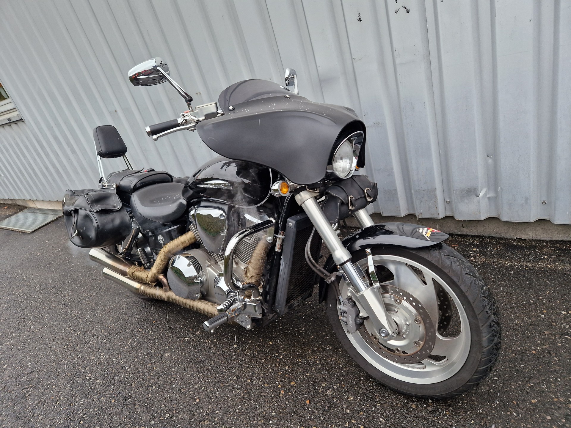HONDA VTX 1800 KUNDENAUFTRAG-showroom-element-1