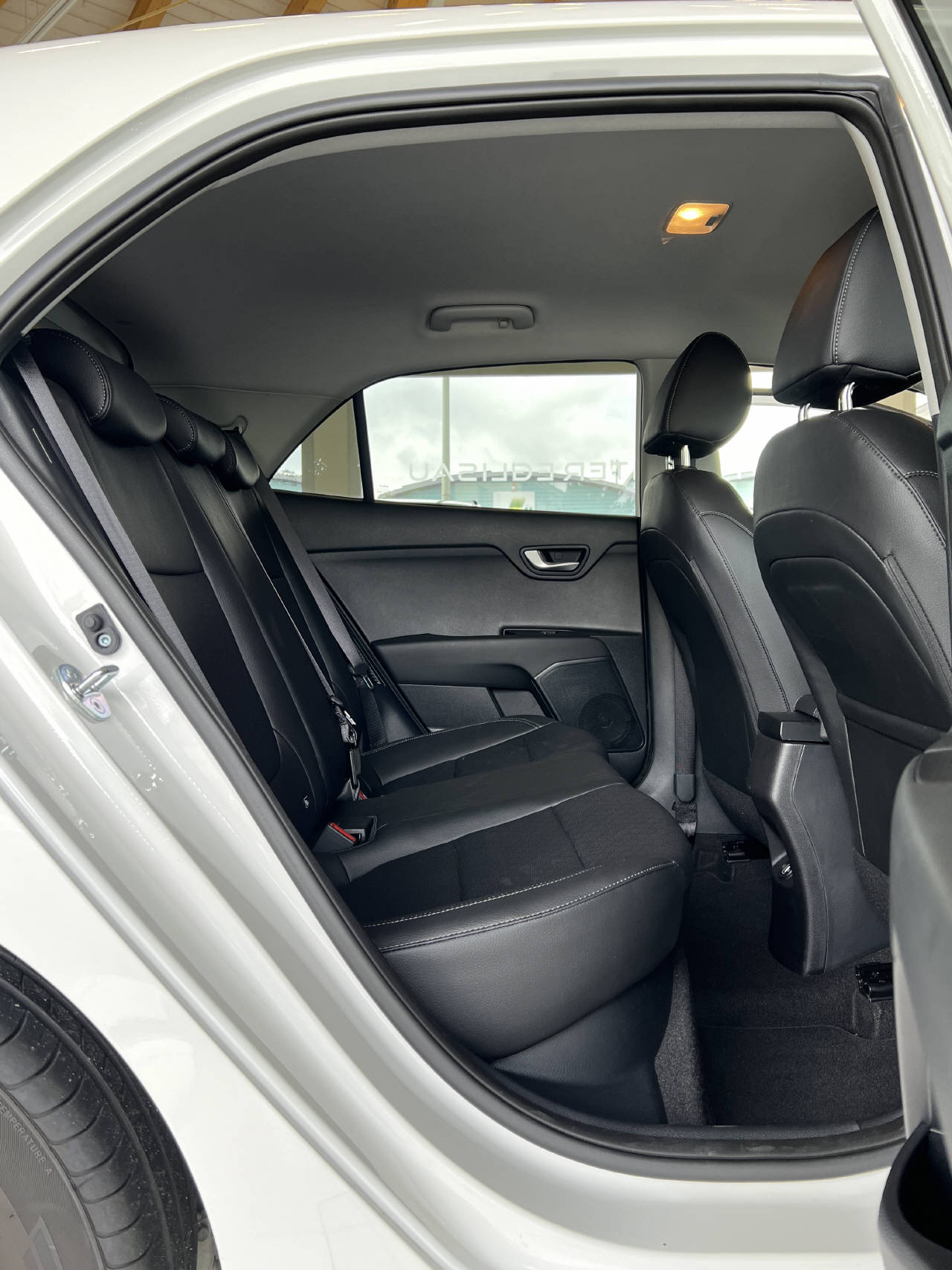 KIA Rio 1.0 T-GDi MHEV Style DCT-image-13