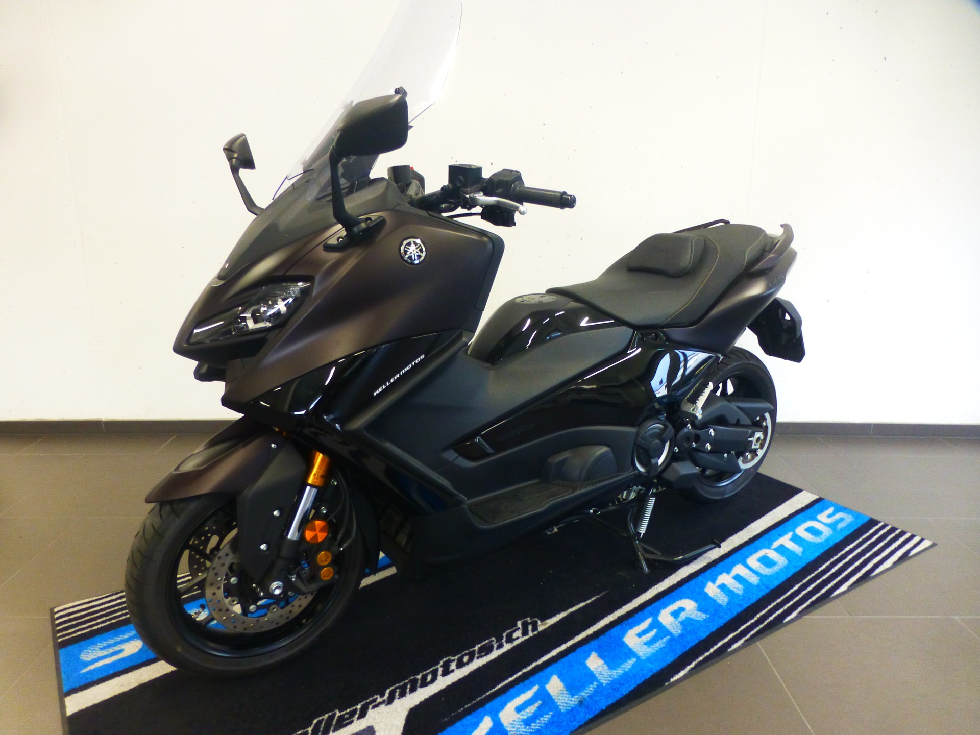 YAMAHA T-MAX Tech-Max XP 560-image-5