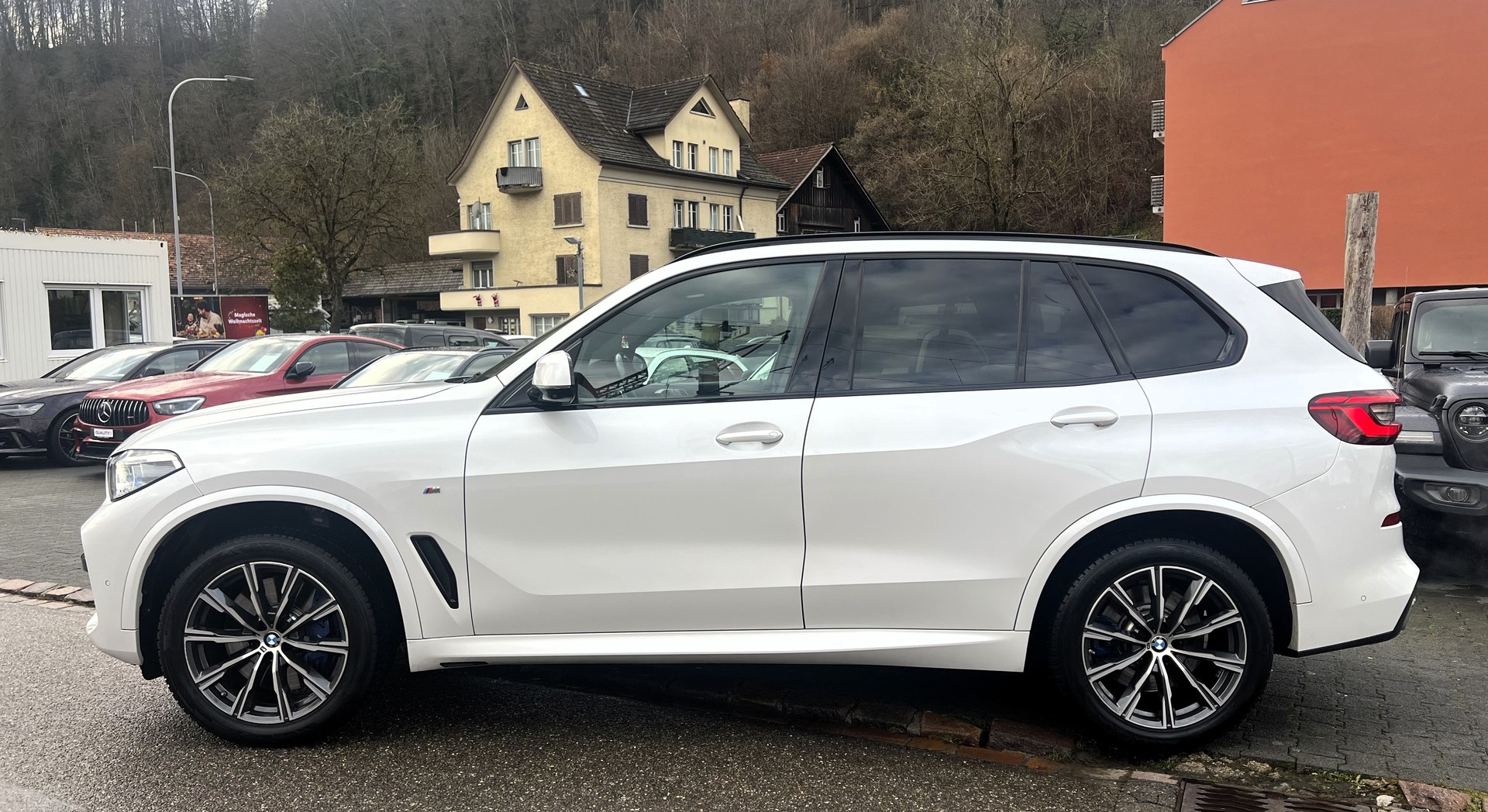 BMW X5 xDrive 40i Steptronic-image-1