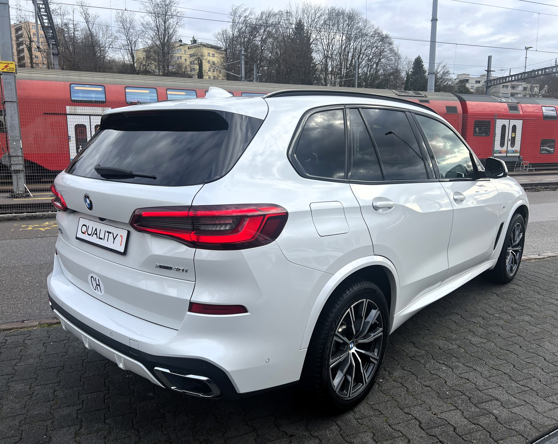 BMW X5 xDrive 40i Steptronic-image-4