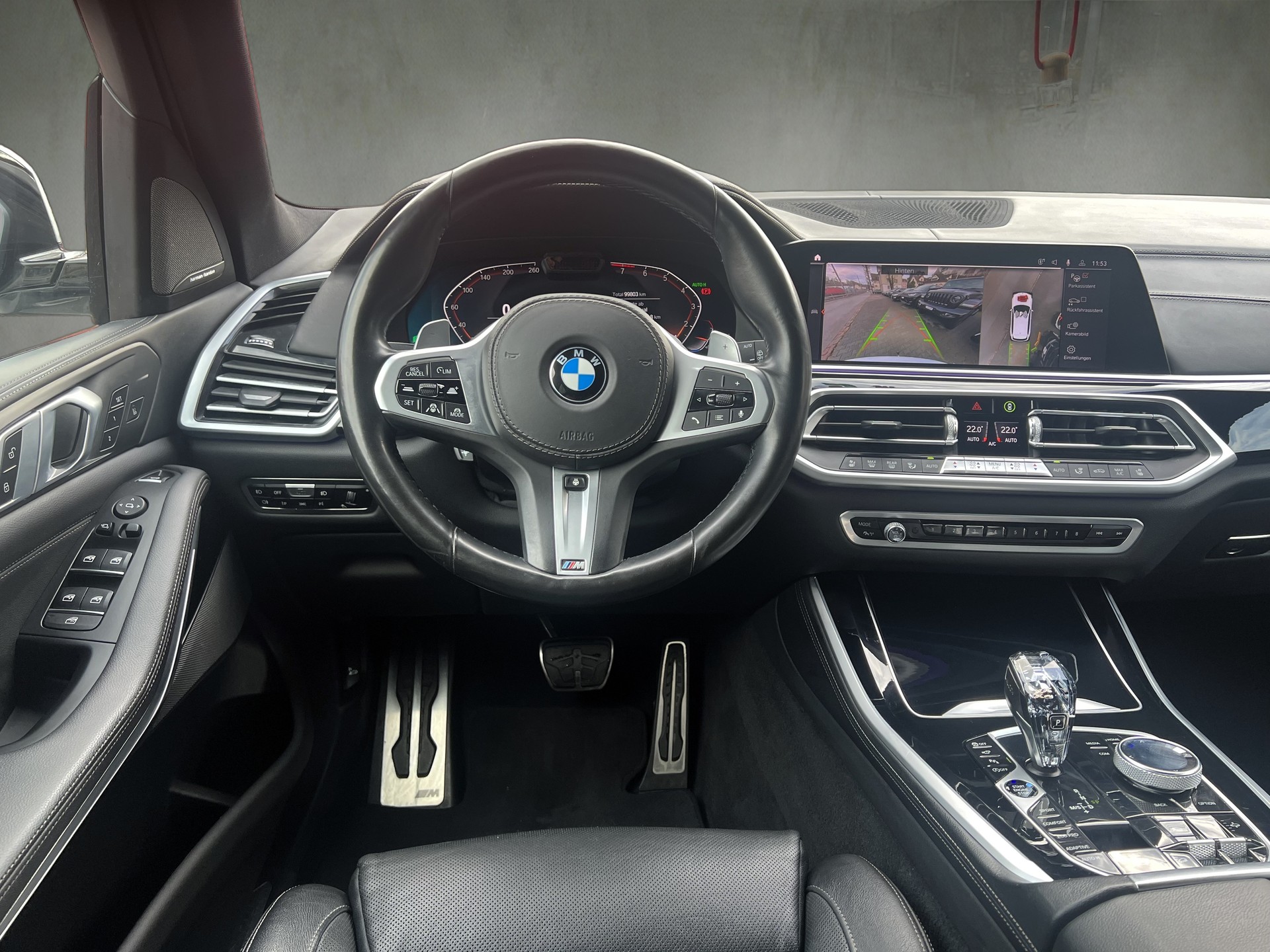 BMW X5 xDrive 40i Steptronic-image-15