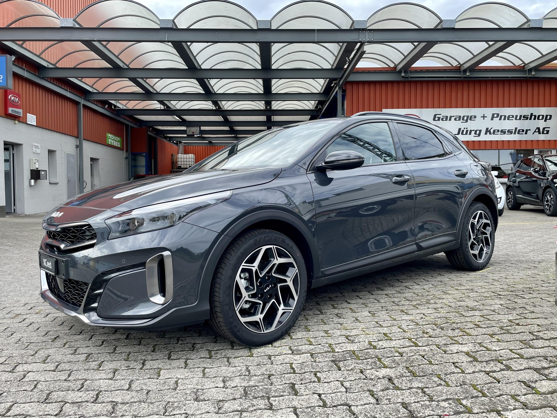 KIA XCeed 1.5 T-GDi GT-Line-image-1