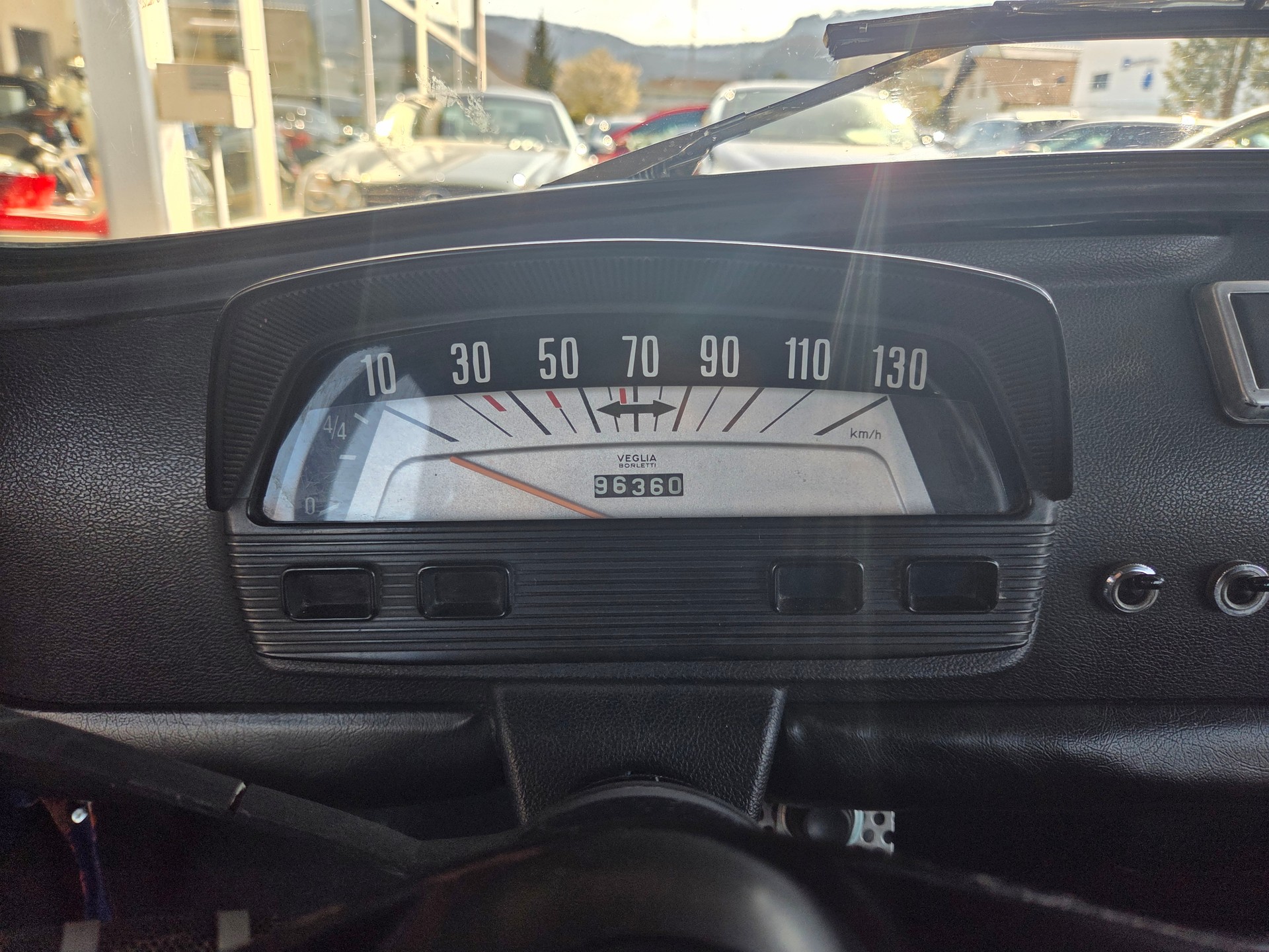 FIAT 500L-image-19