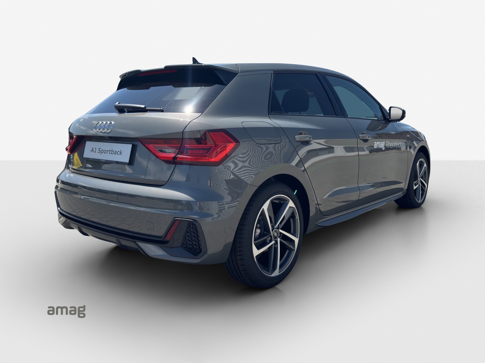 AUDI A1 Sportback 30 TFSI S Line Attraction S-tronic-image-4