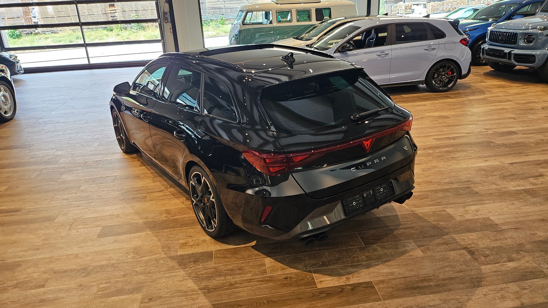 CUPRA LEON ST 2.0 TSI VZ DSG 4Drive Panodach, AHK-image-13