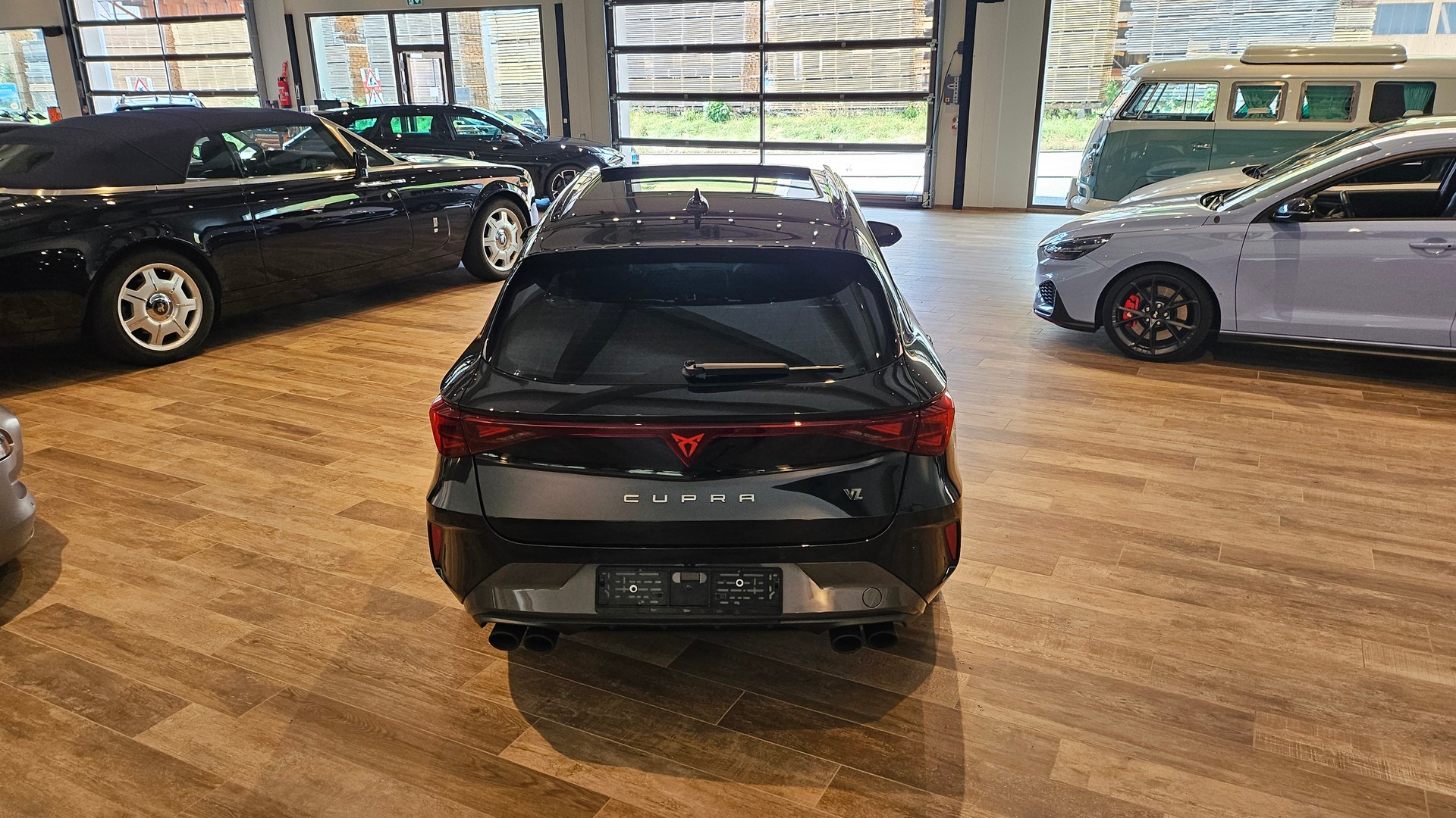 CUPRA LEON ST 2.0 TSI VZ DSG 4Drive Panodach, AHK-image-11