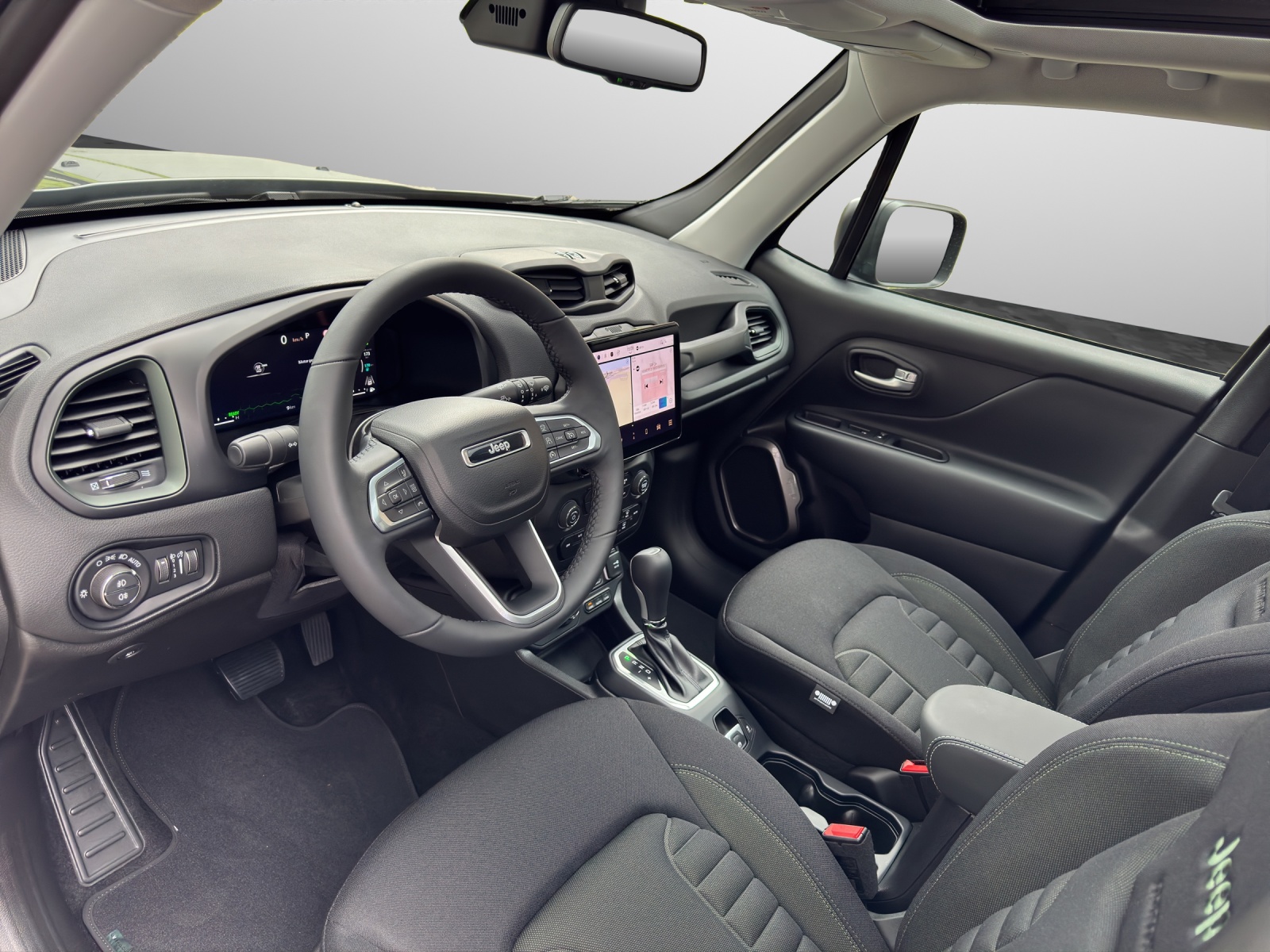JEEP Renegade 1.3 North Star 4xe-image-4