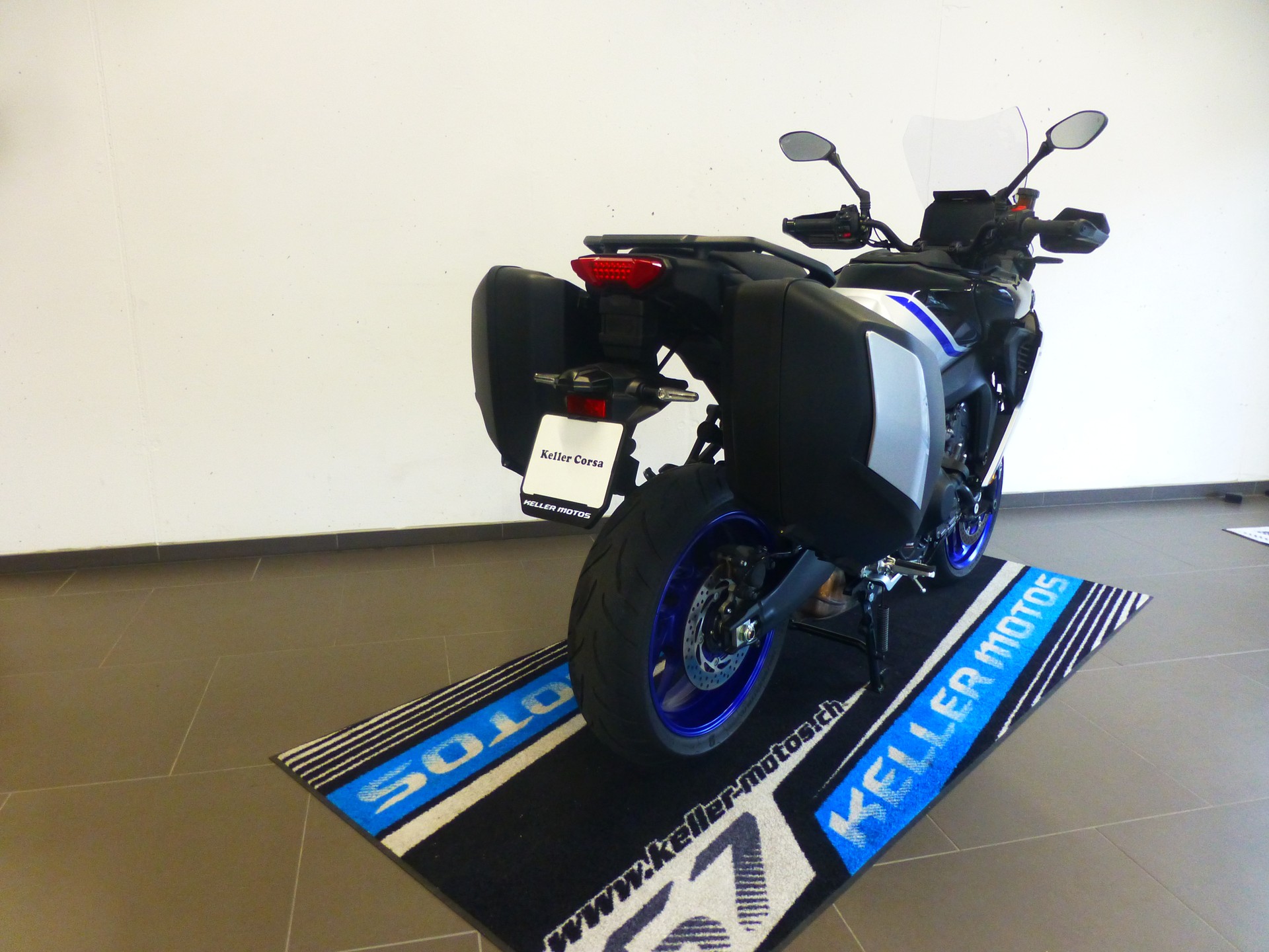 YAMAHA Tracer 9 GT+ Y-AMT-image-12
