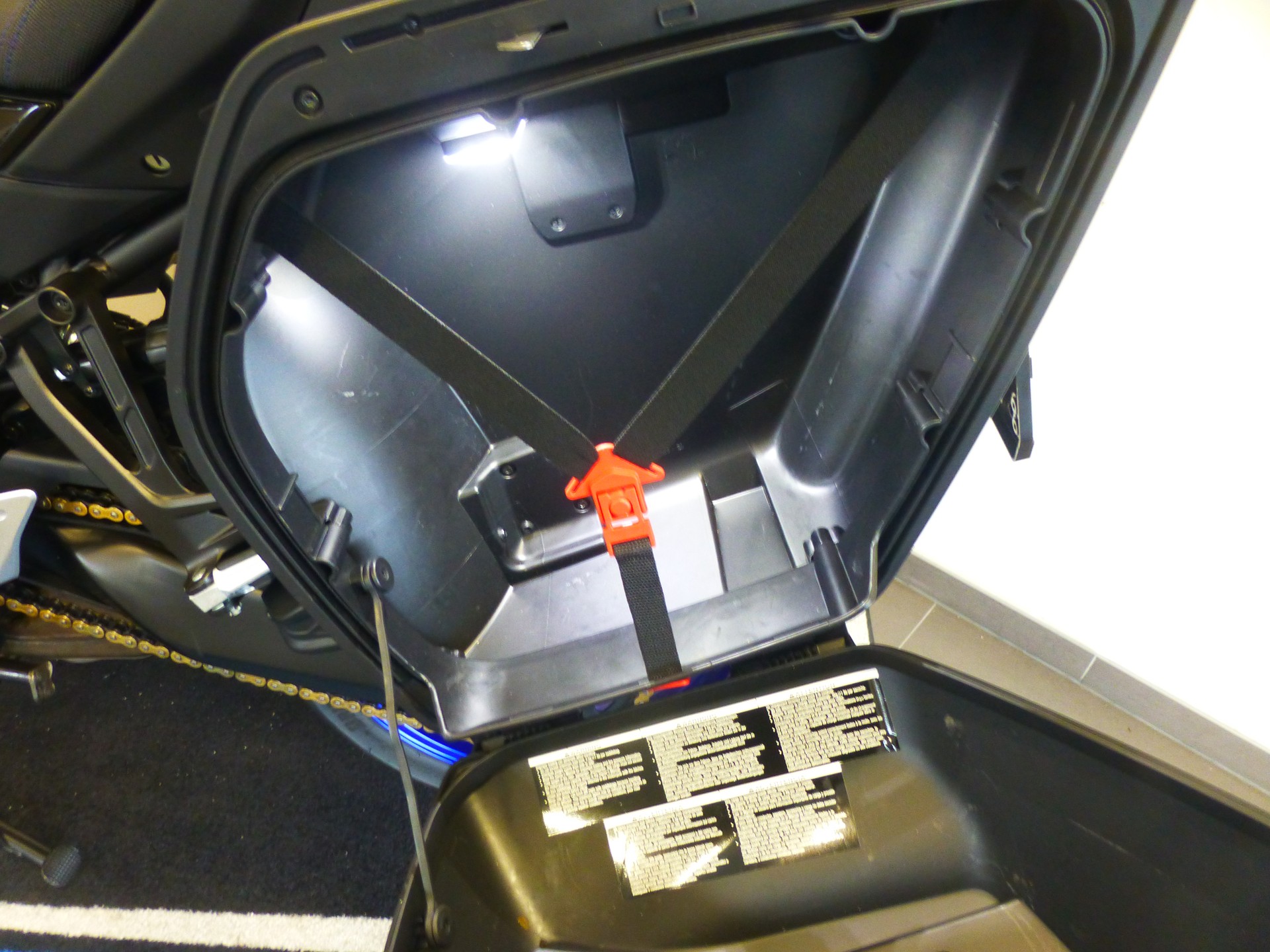 YAMAHA Tracer 9 GT+ Y-AMT-image-11