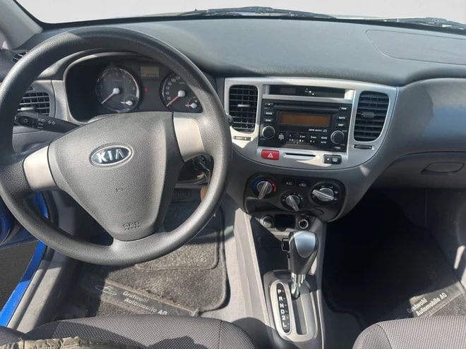 KIA Rio 1.6 CVVT Trend-image-8