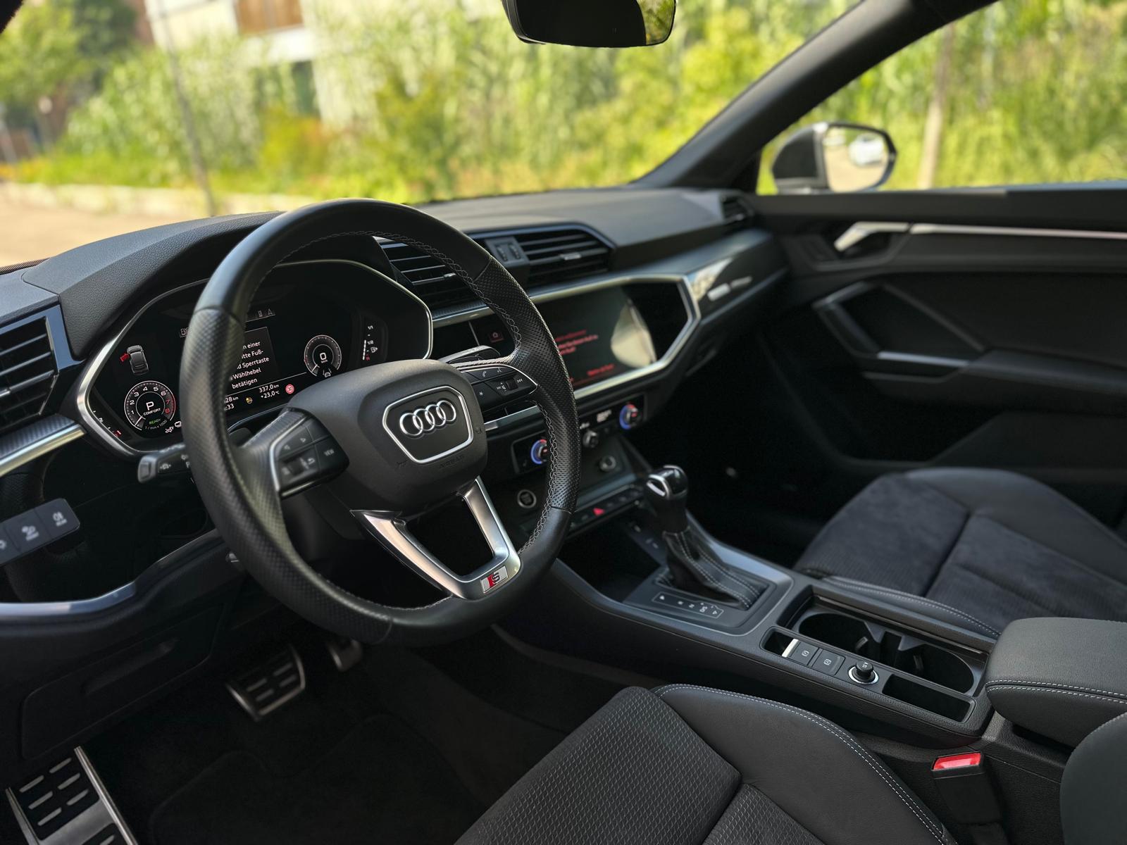 AUDI Q3 Sportback 45 TFSI e S line S-tronic-image-9