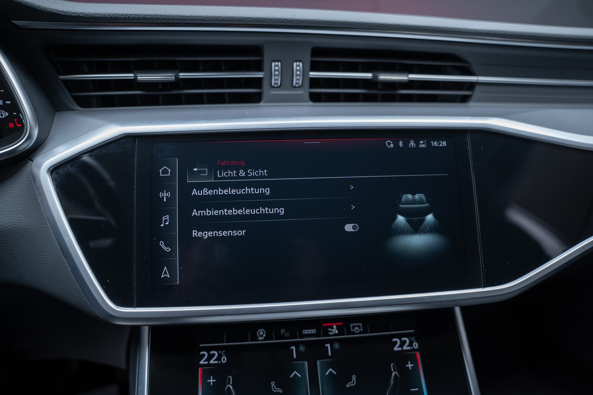 AUDI A7 Sportback 3.0 55 TFSI quattro S-Tronic / Rückfahrkamera / el.Sitze / Ambientebeleuchtung-image-32
