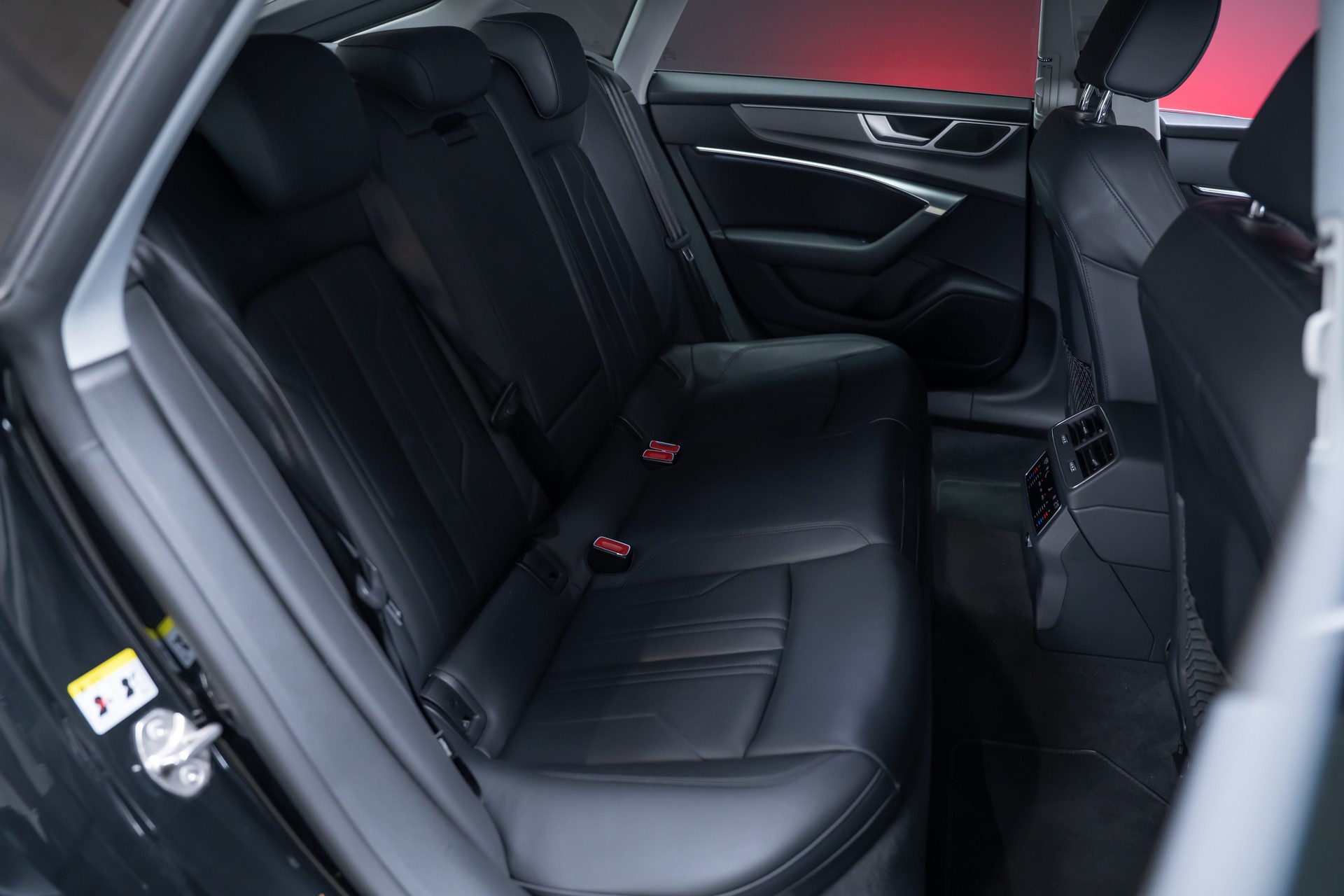 AUDI A7 Sportback 3.0 55 TFSI quattro S-Tronic / Rückfahrkamera / el.Sitze / Ambientebeleuchtung-image-38