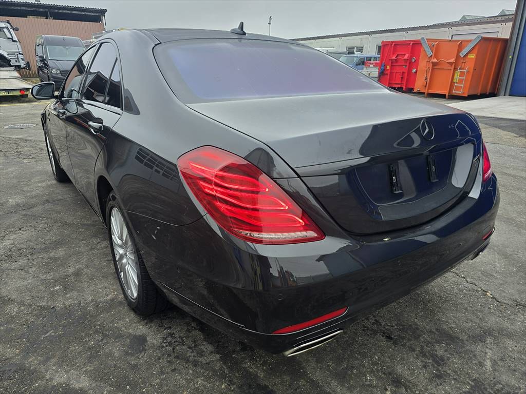 MERCEDES-BENZ S 500 4Matic 7G-Tronic-image-2