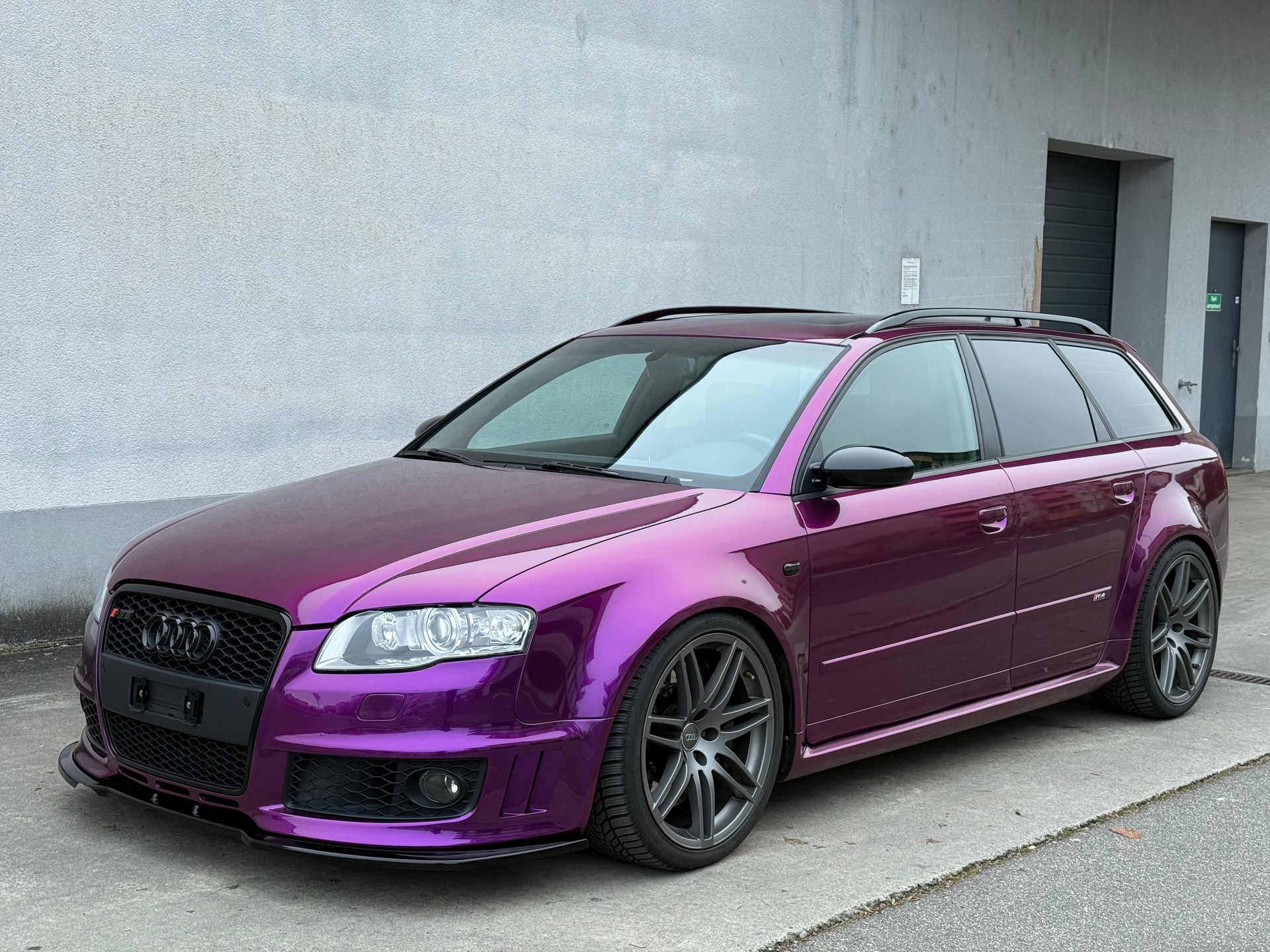 AUDI RS4 Avant 4.2 V8 quattro