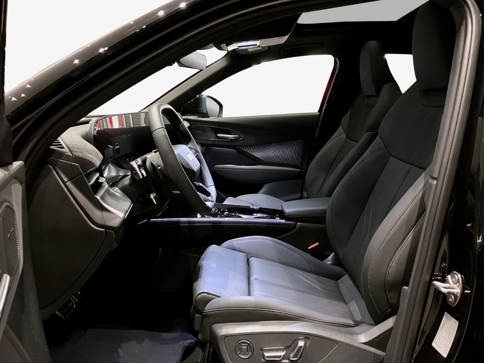 AUDI Q3 Sportback 110 kW TFSI S tronic-image-7