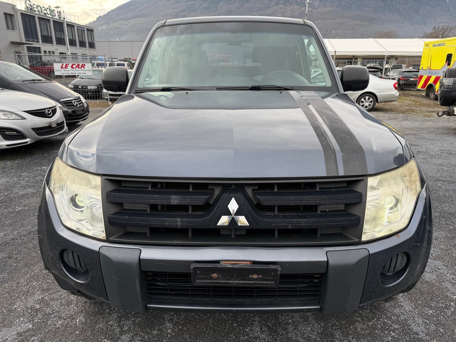 MITSUBISHI Pajero 3.2 DI-D Swiss Professional-image-0
