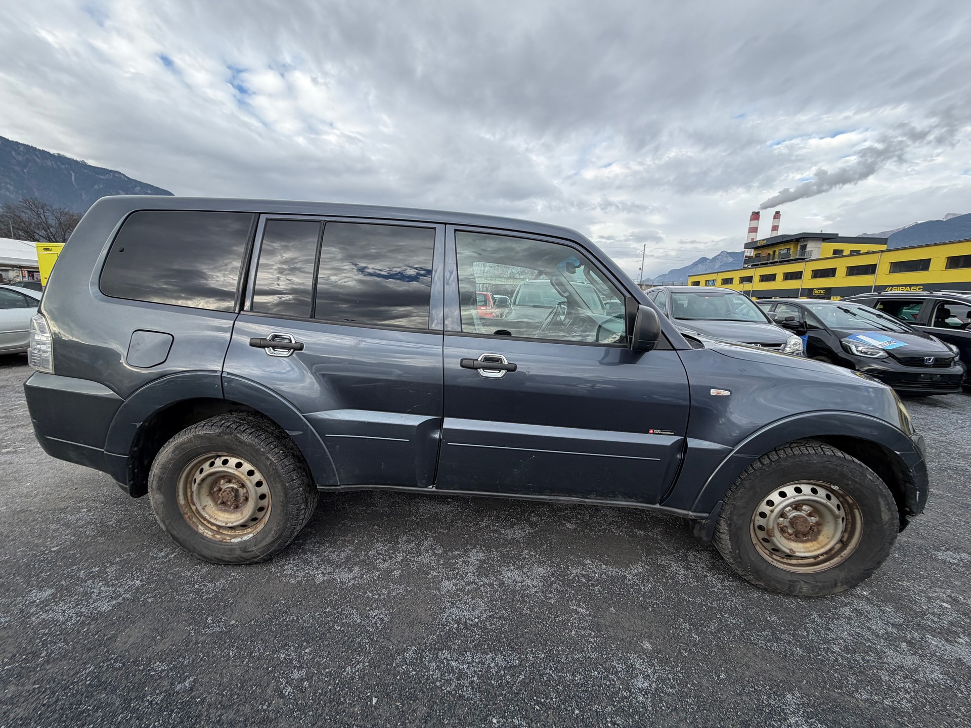 MITSUBISHI Pajero 3.2 DI-D Swiss Professional-image-4