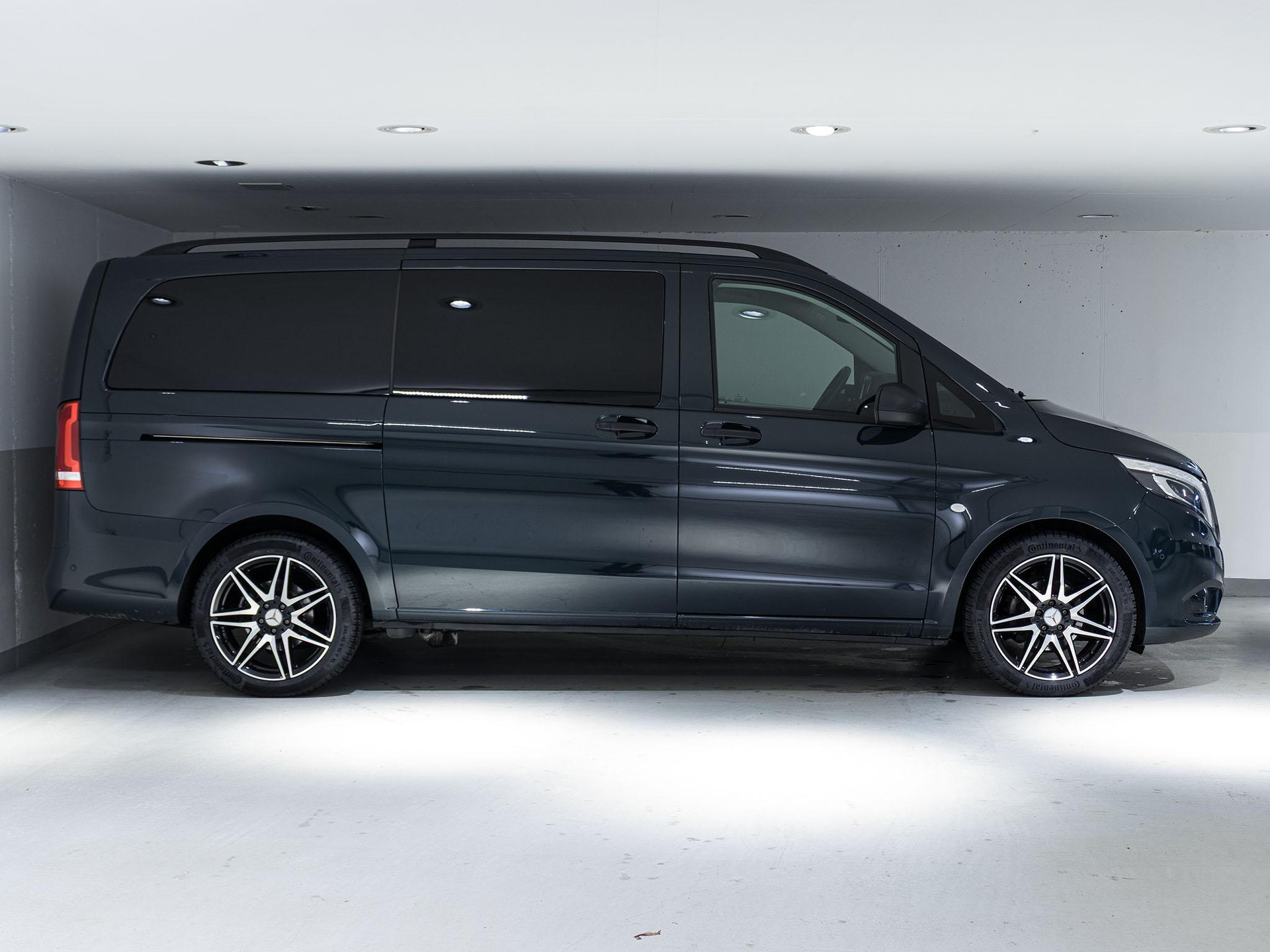 MERCEDES-BENZ Vito 116 CDI Tourer SELECT Lang-image-1