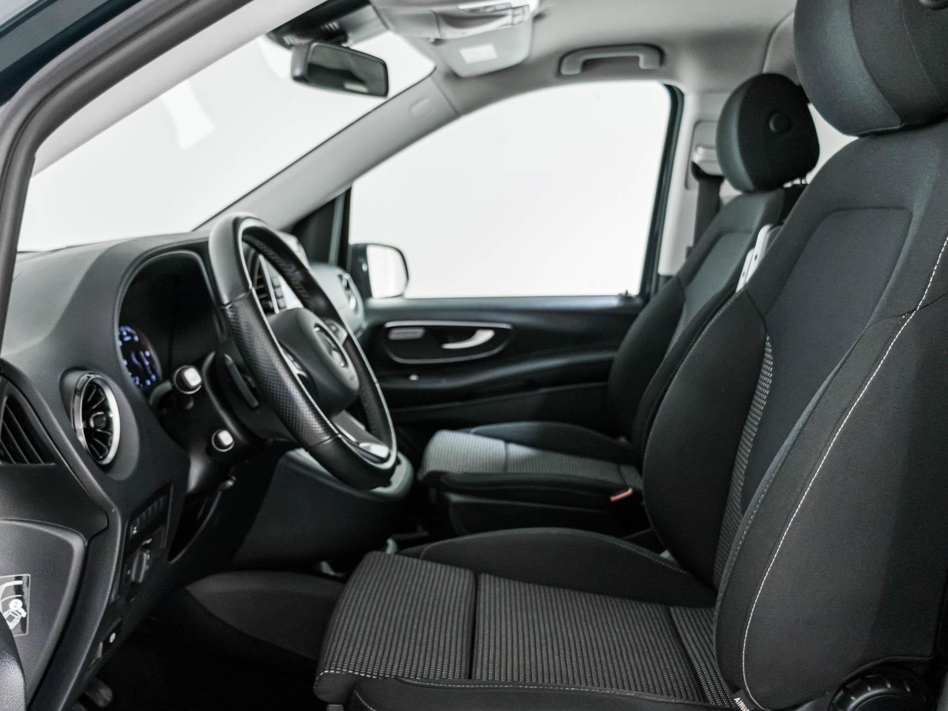 MERCEDES-BENZ Vito 116 CDI Tourer SELECT Lang-image-6